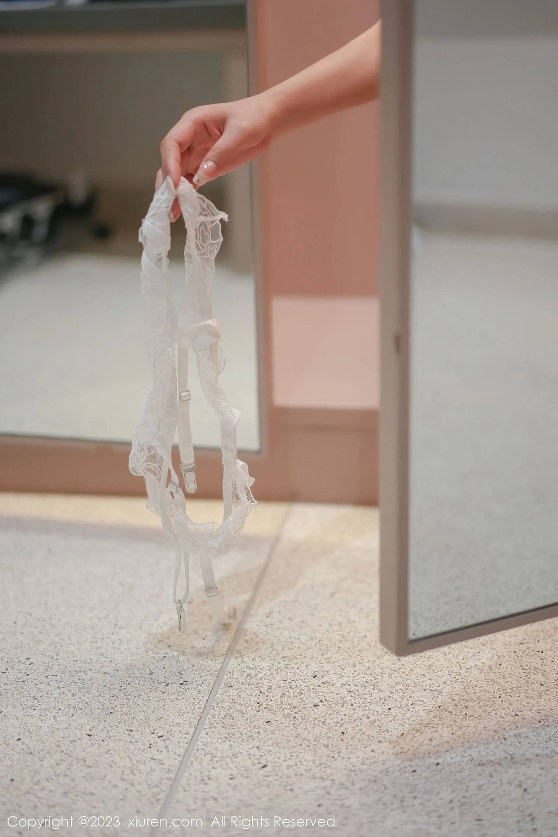  秀人网 No.6729 laura阿姣第14张