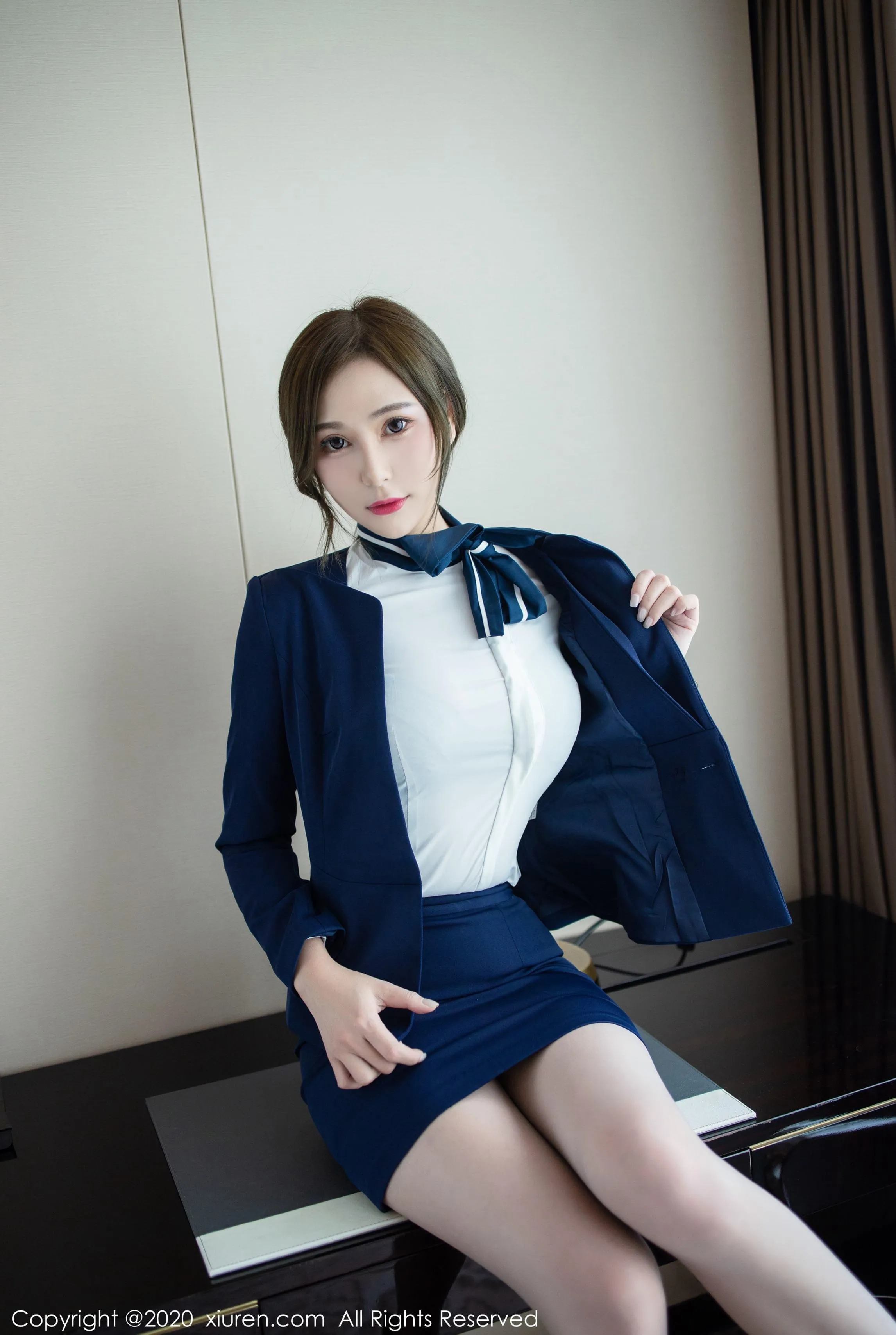 XIUREN秀人网 NO.2221 Lavinia肉肉第11张