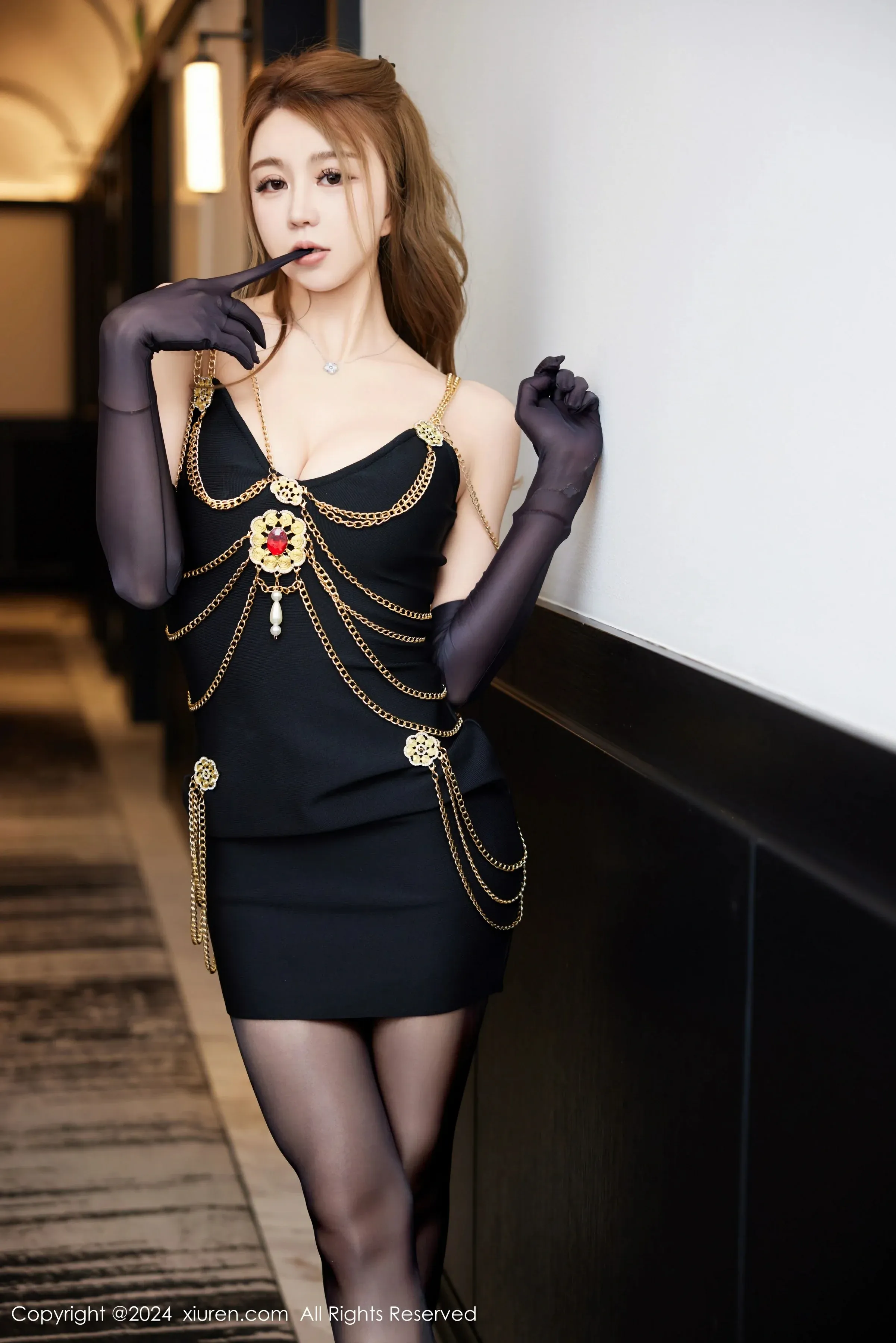  XiuRen 秀人 No.8968 Zoe柚柚 [81P]第3张