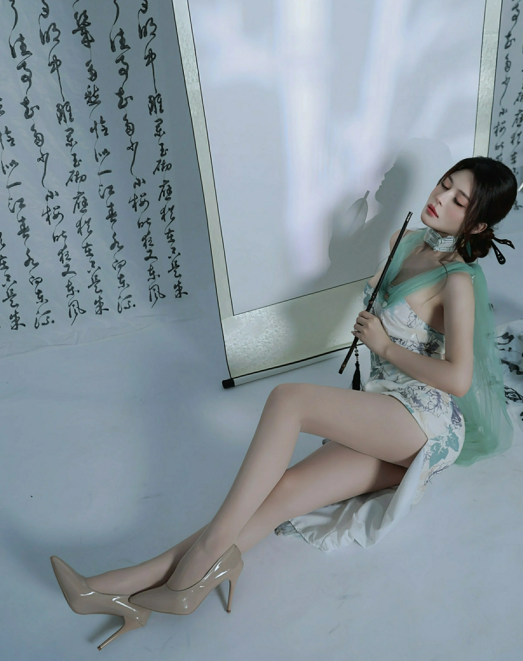  秀人网 No.10694 阿依莎 [82P]第3张