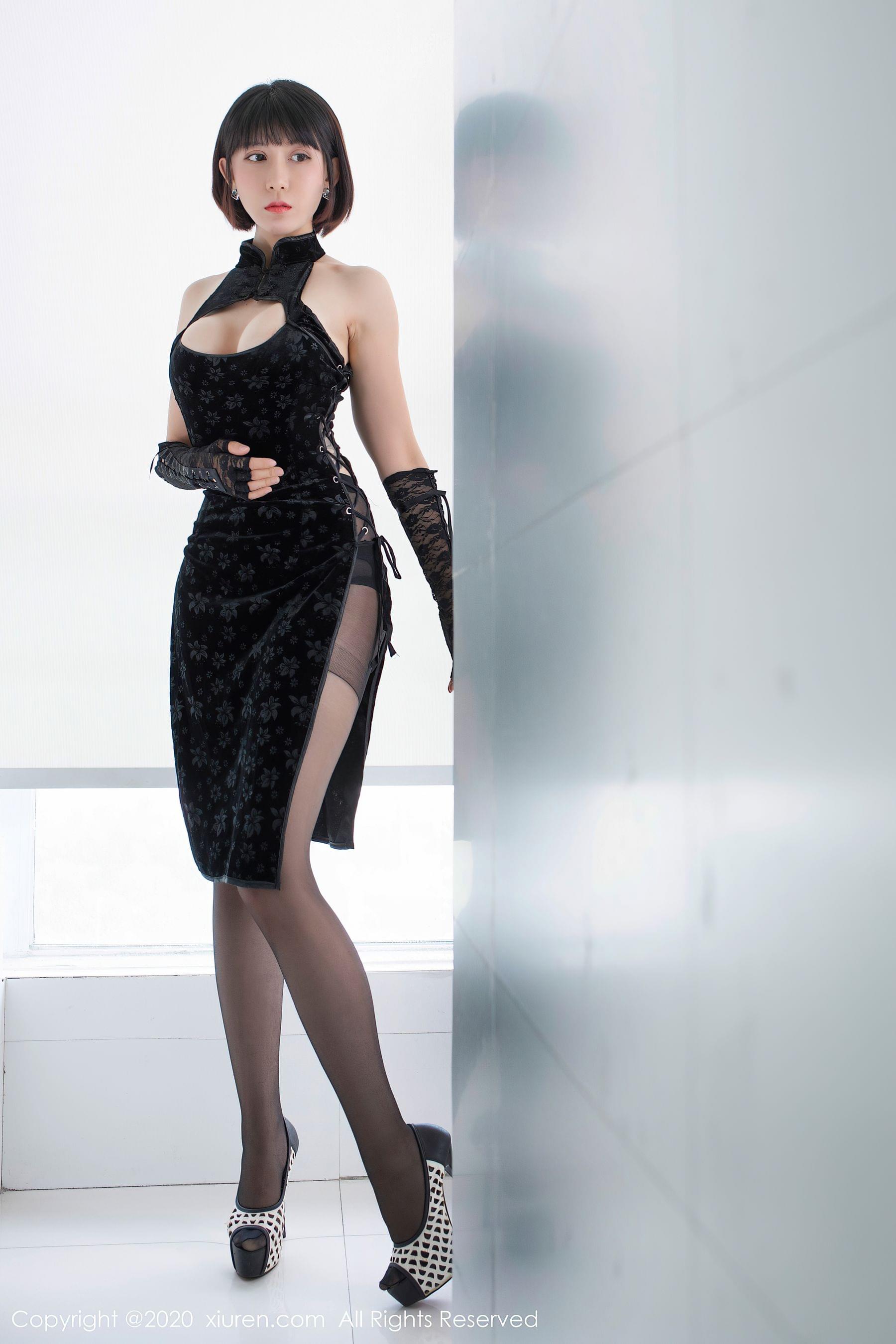 秀人XIUREN No.2318 安妮斯朵拉_Ann第4张