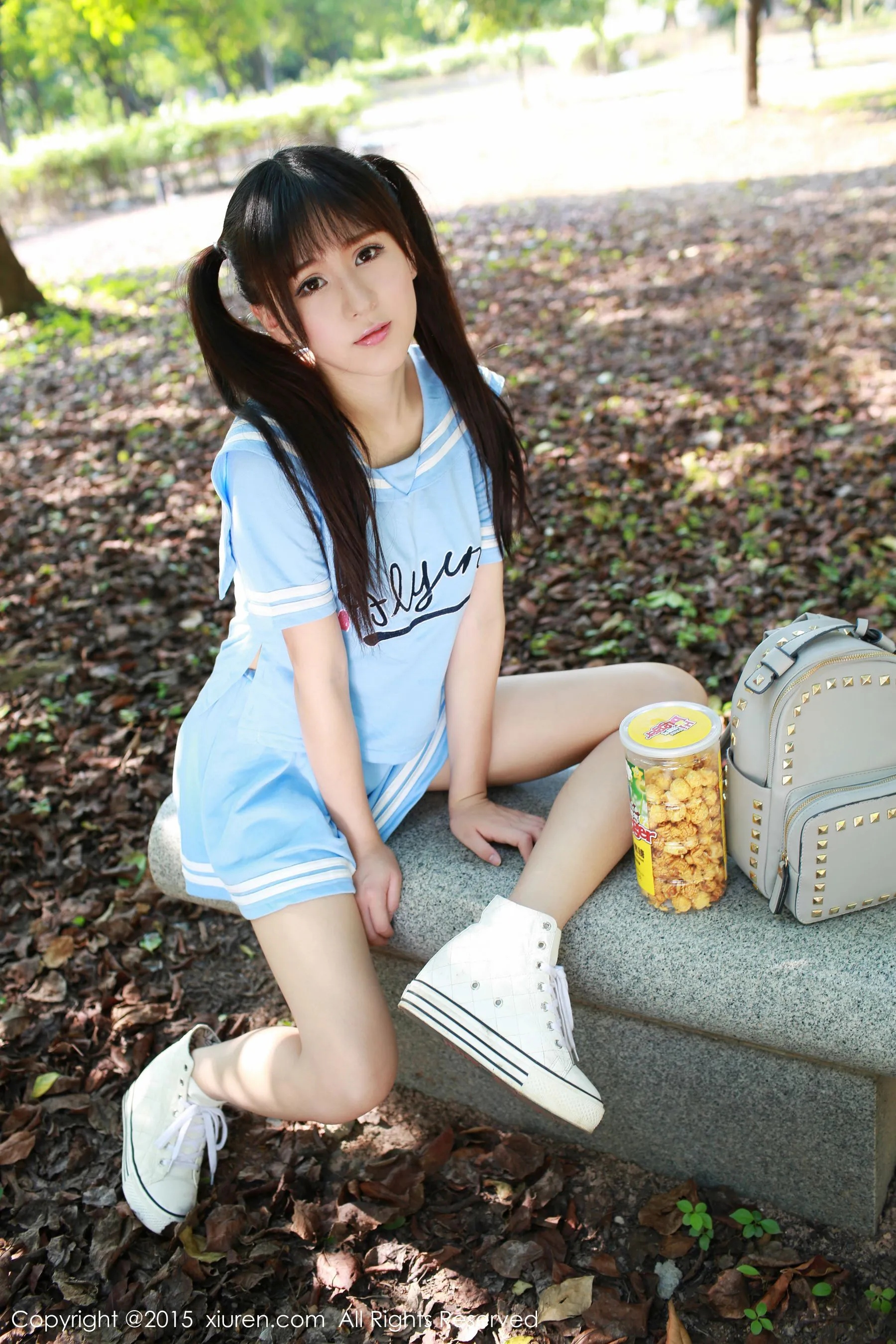  唐雨辰TYC《广州大学城野外》 秀人网 No.387第6张