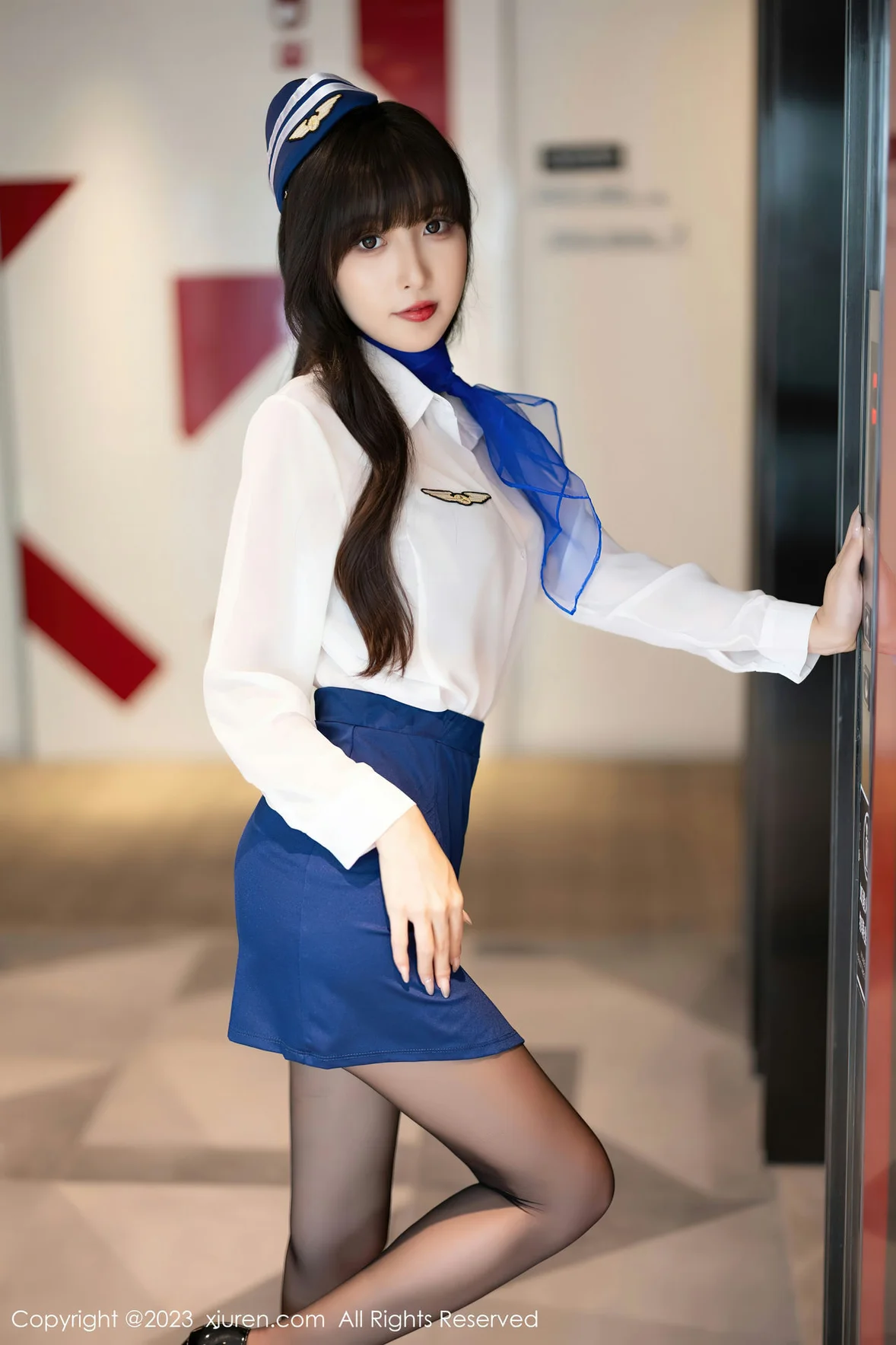  秀人网 No.7347 林星阑 空姐制服安吉旅拍 [84P]第3张