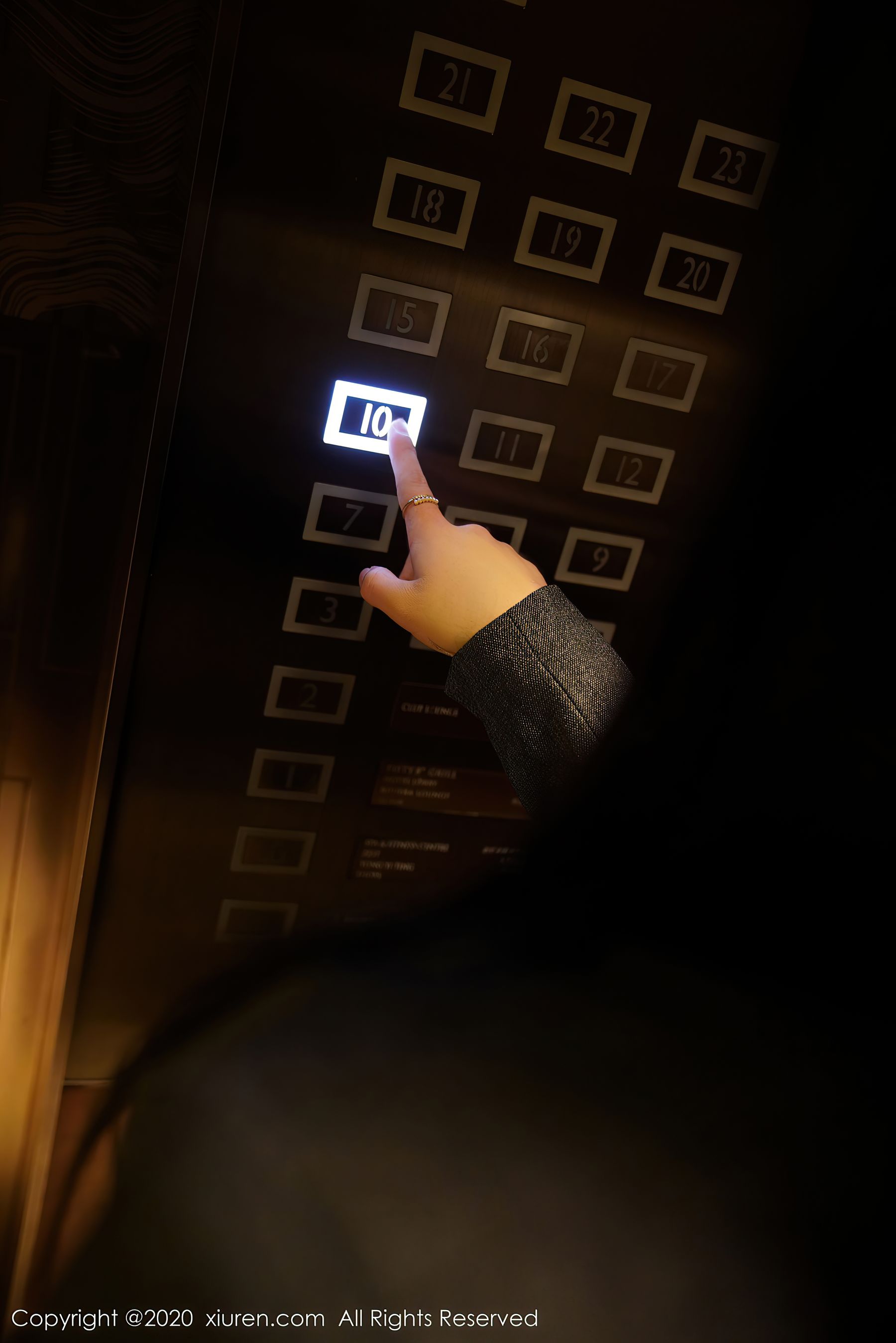 秀人 No.2628 美七Mia第3张