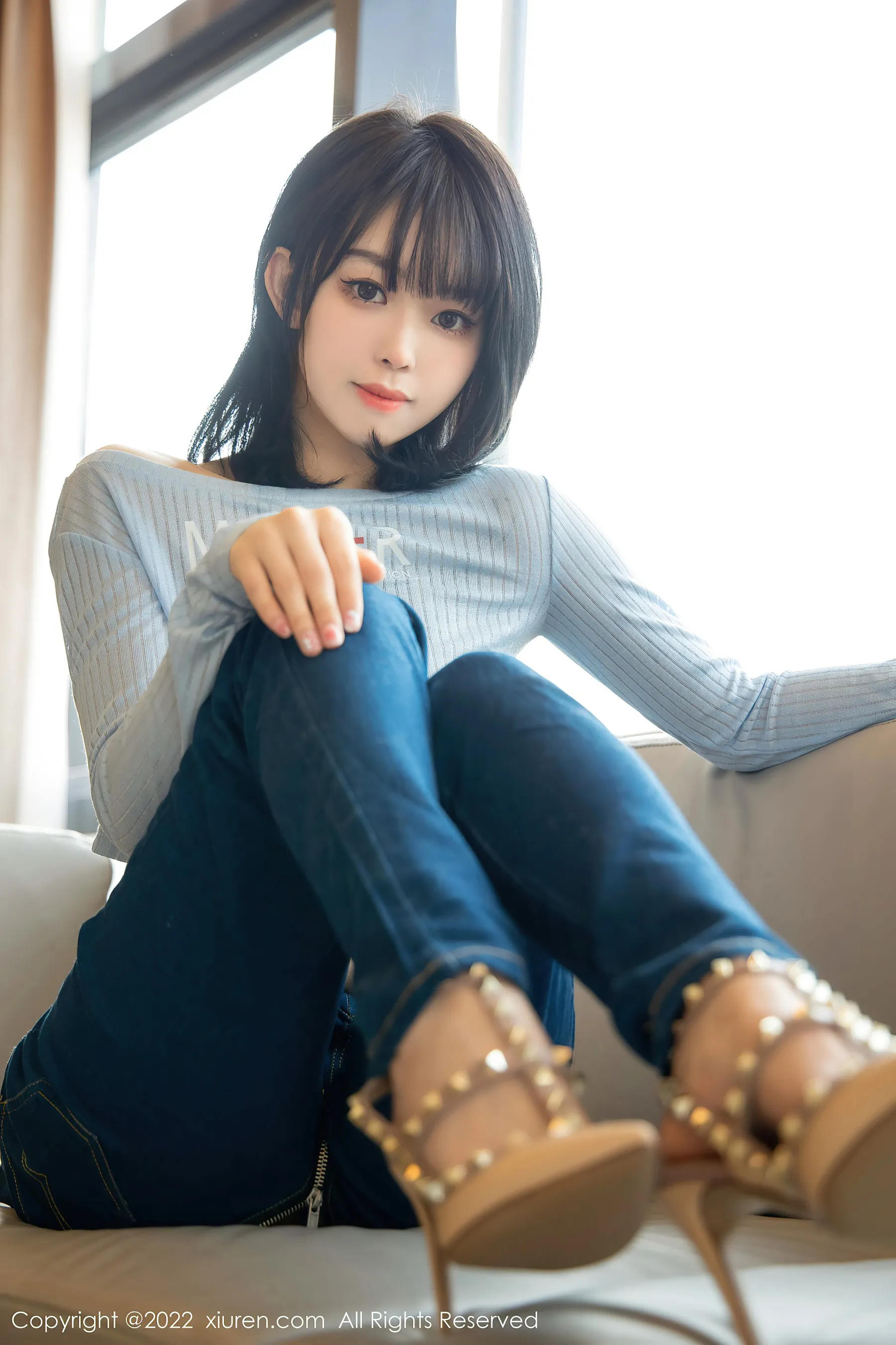 秀人网 No.4584 奶瓶. 牛仔裤美腿第24张