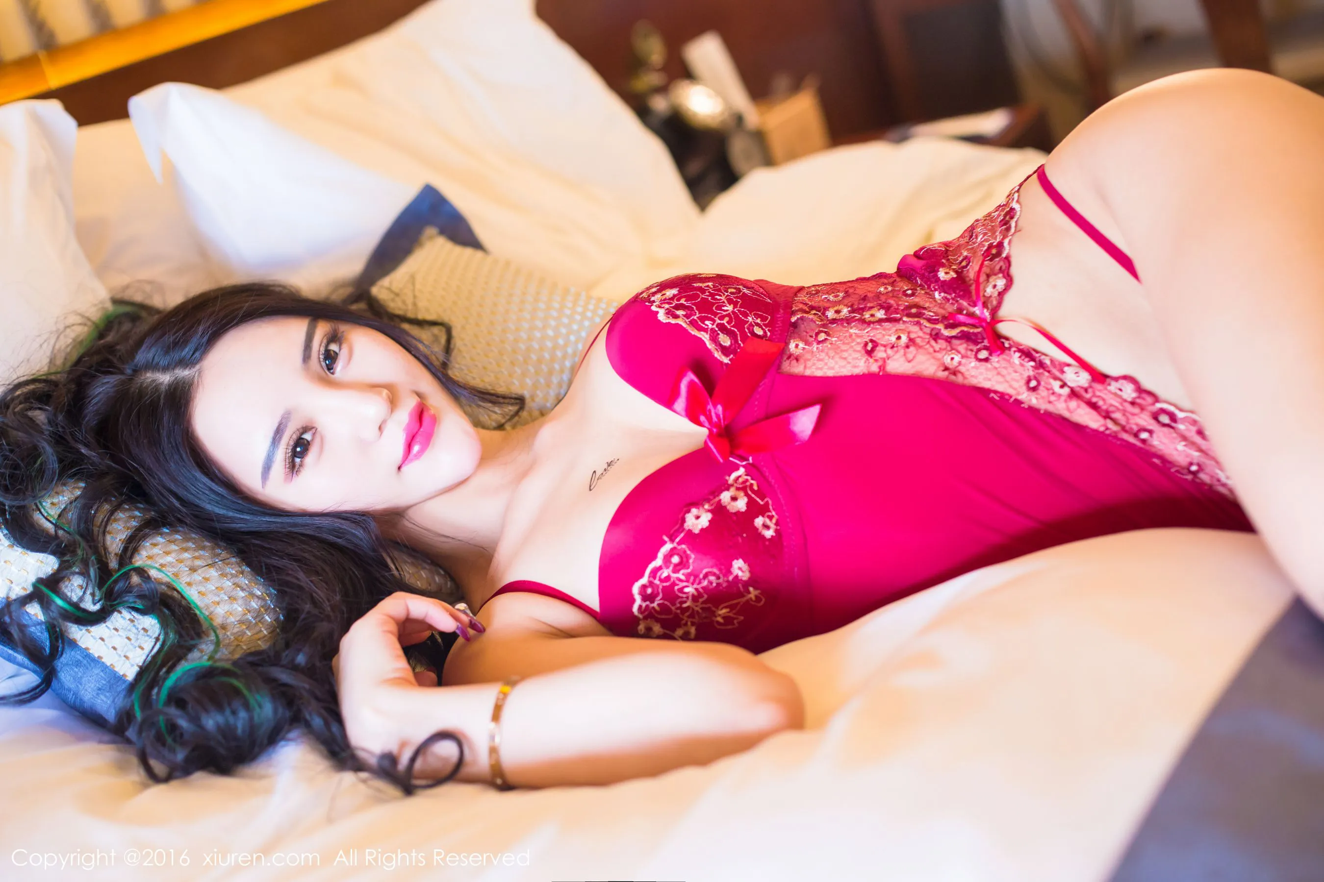 陳雅漫VICKY《3套吊带睡衣》 秀人网 No.506第22张