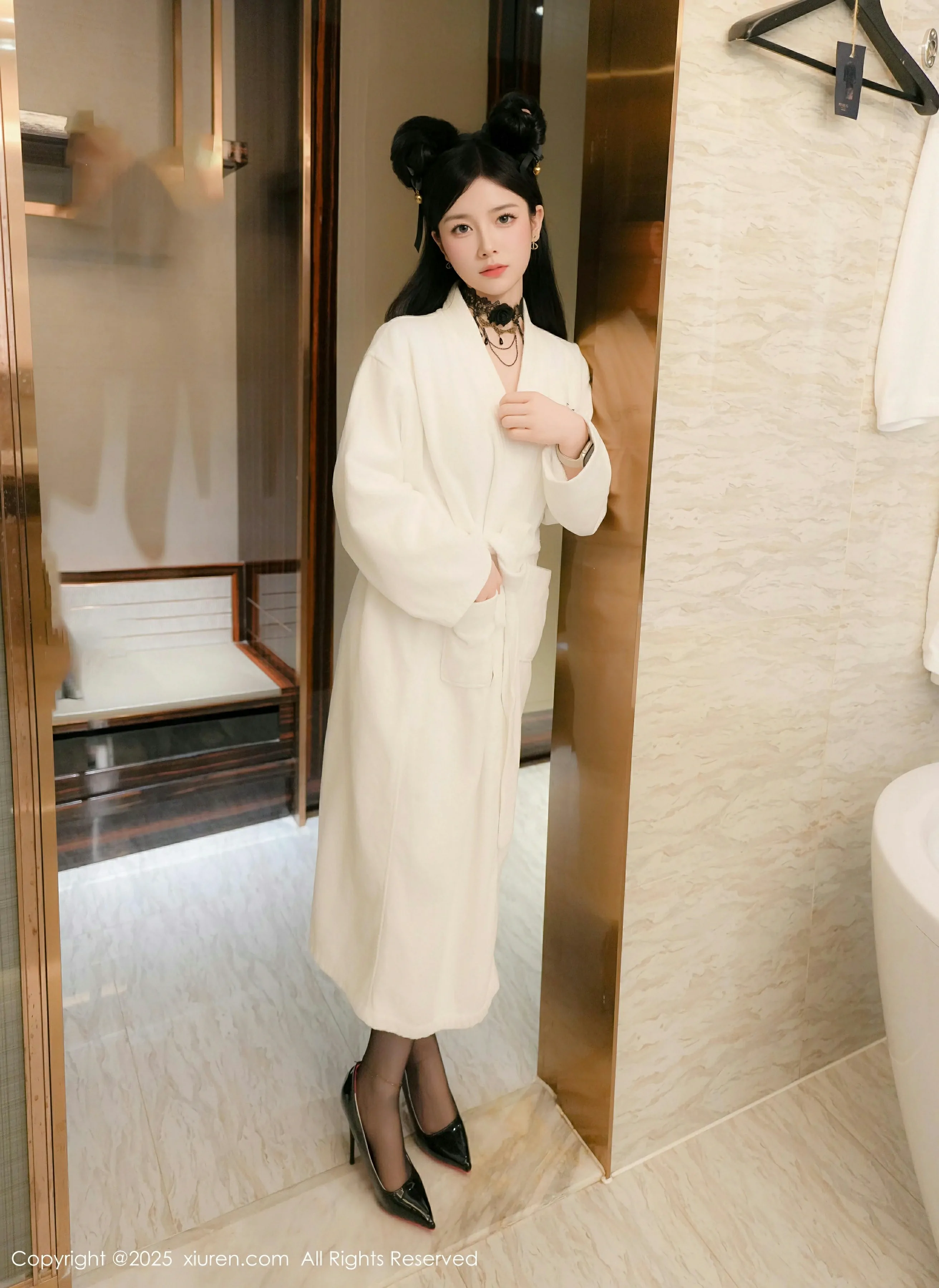  XiuRen 秀人 No.9961 优酱 新人模特 [77P]第2张