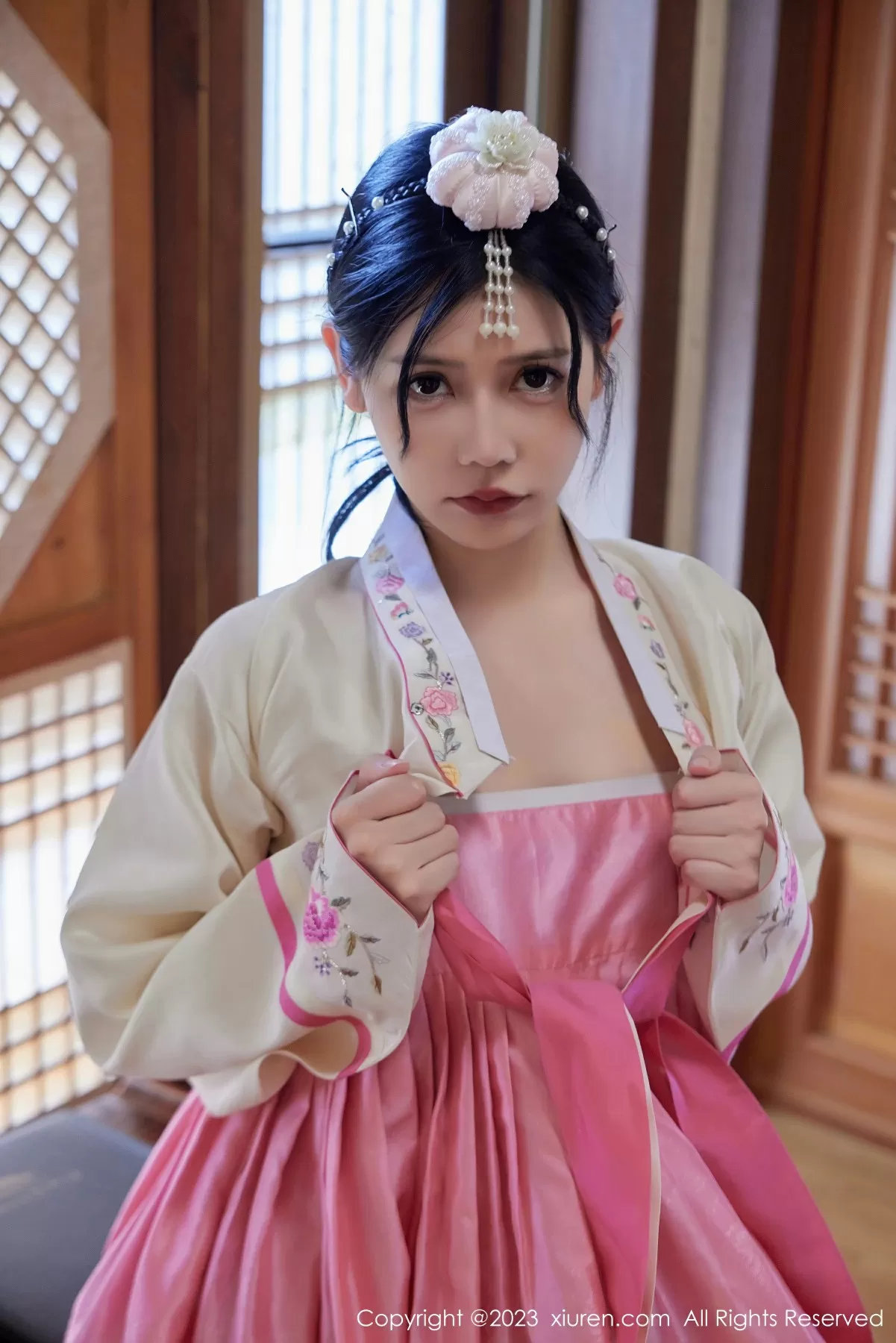  XiuRen 秀人 No.7564 尹甜甜 [69P]第3张