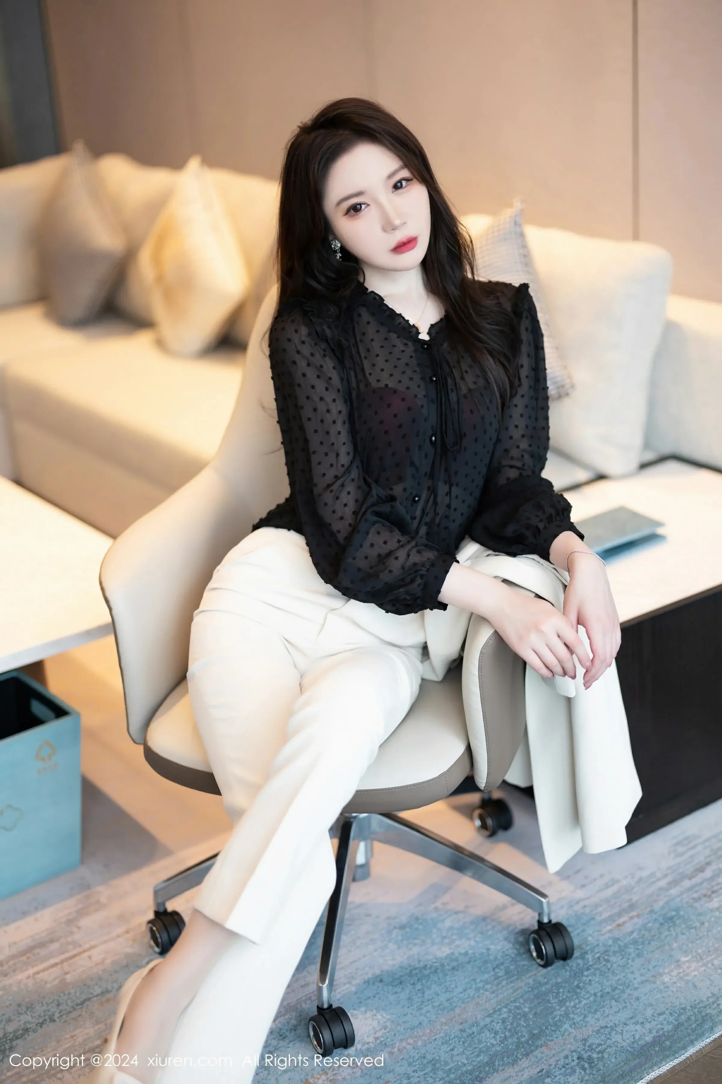  XiuRen 秀人 No.8354 梦心玥 [90P]第10张