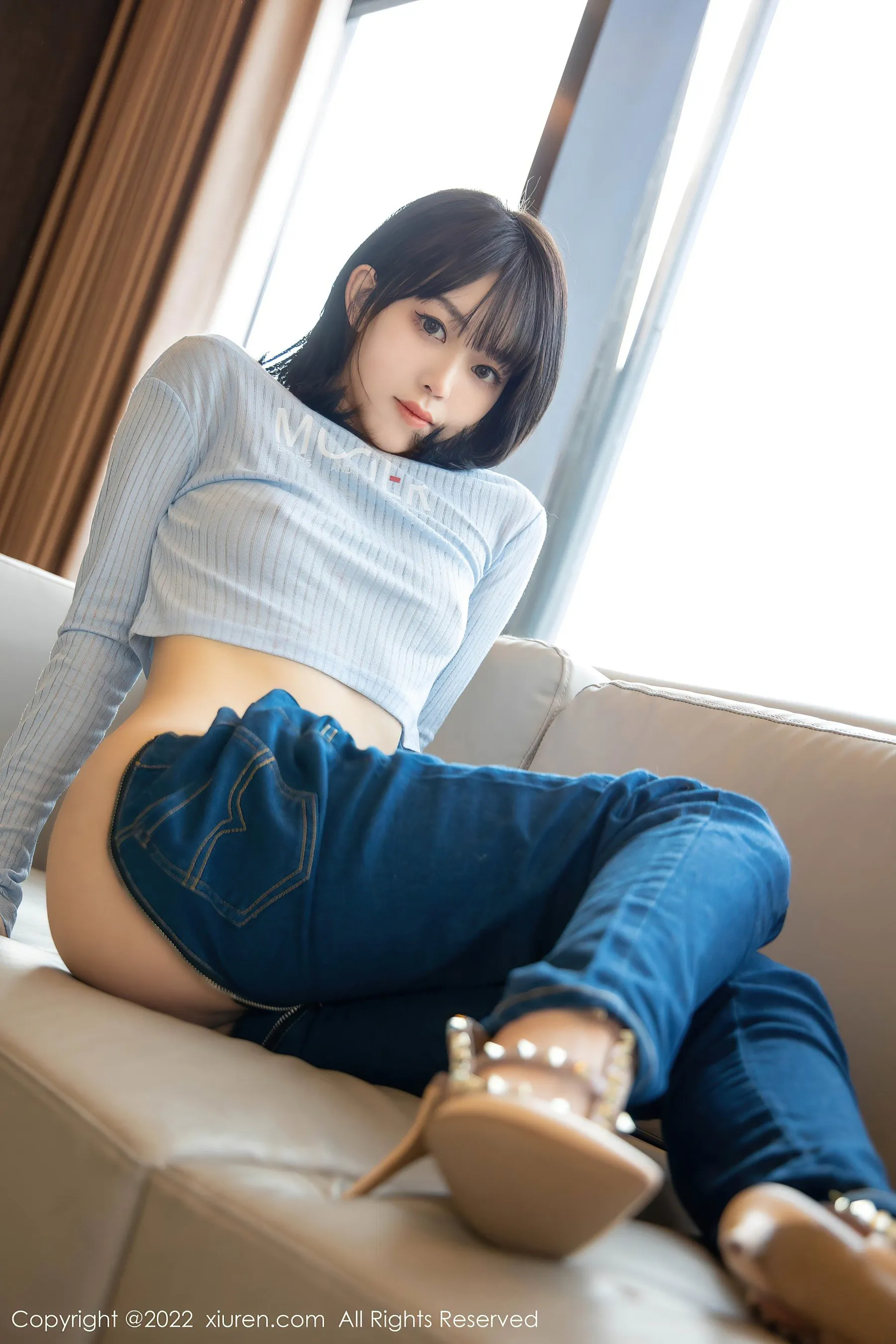 秀人网 No.4584 奶瓶. 牛仔裤美腿第24张