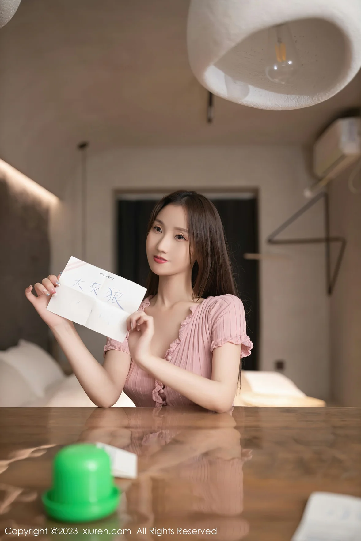  XiuRen 秀人 No.7084 鱼子酱Fish和杏子Yada 主题“小红帽与大灰狼”模特合集 [83P]第3张