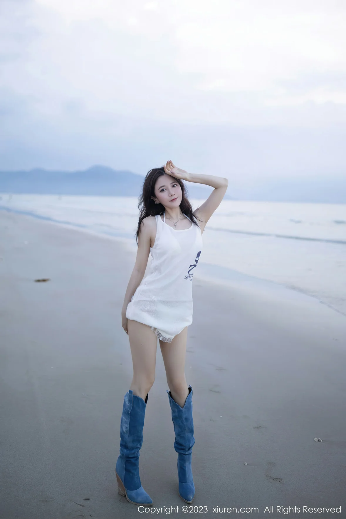  XiuRen 秀人 No.6852 鱼子酱Fish 白色比基尼巴厘岛旅拍1 [81P]第1张