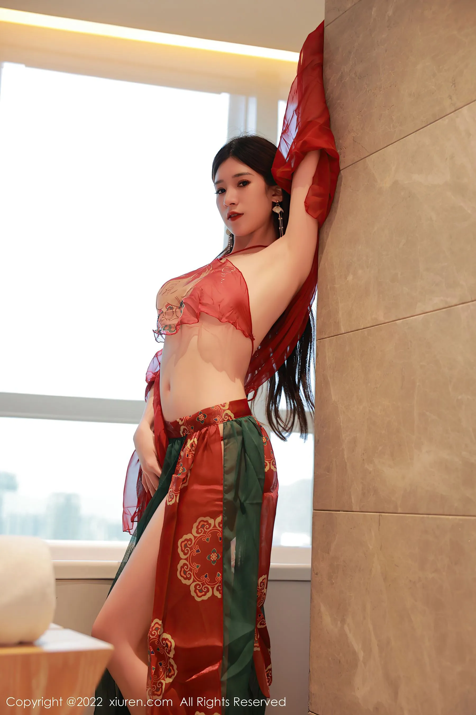  秀人网 No.5682 Hebe韩心雨第11张