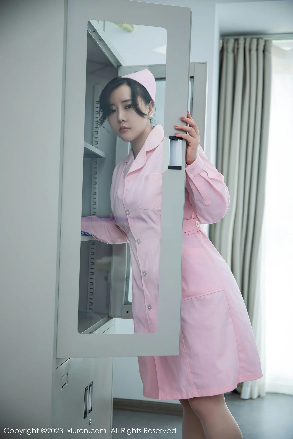  XiuRen 秀人 No.7199 王婉悠Queen 粉色情趣护士性感写真 [82P]第2张