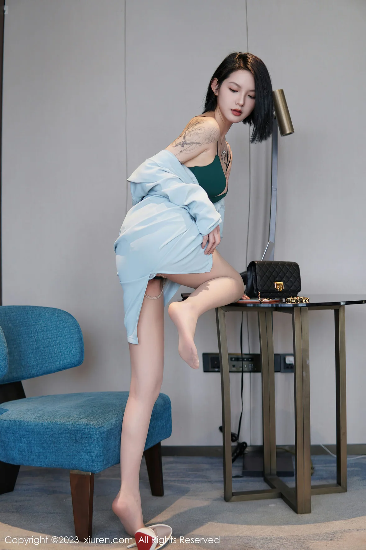  XiuRen 秀人 No.6885 乔一一 诱人原色丝袜性感写真 [75P]第11张