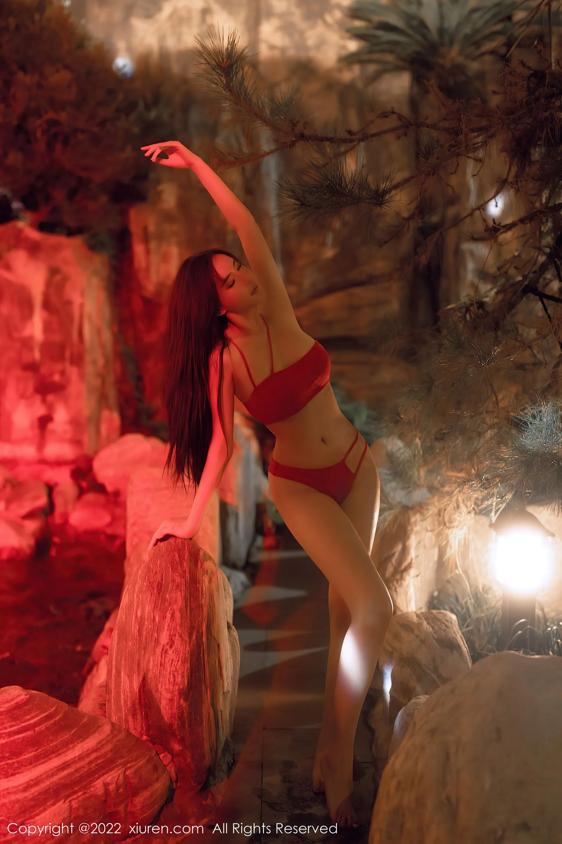  秀人网 No.6014 Carol周妍希 温泉写真第17张