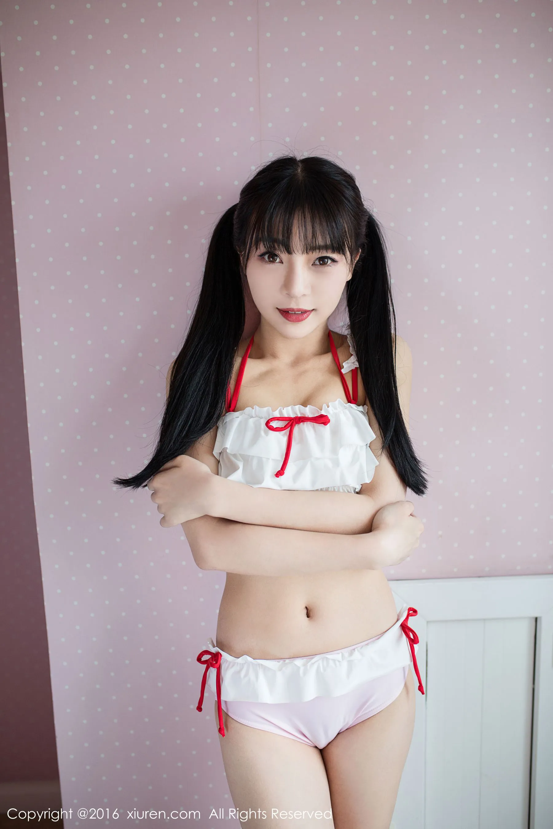 Mio莉莉《丝粉色的初恋》 秀人网 No.552第4张