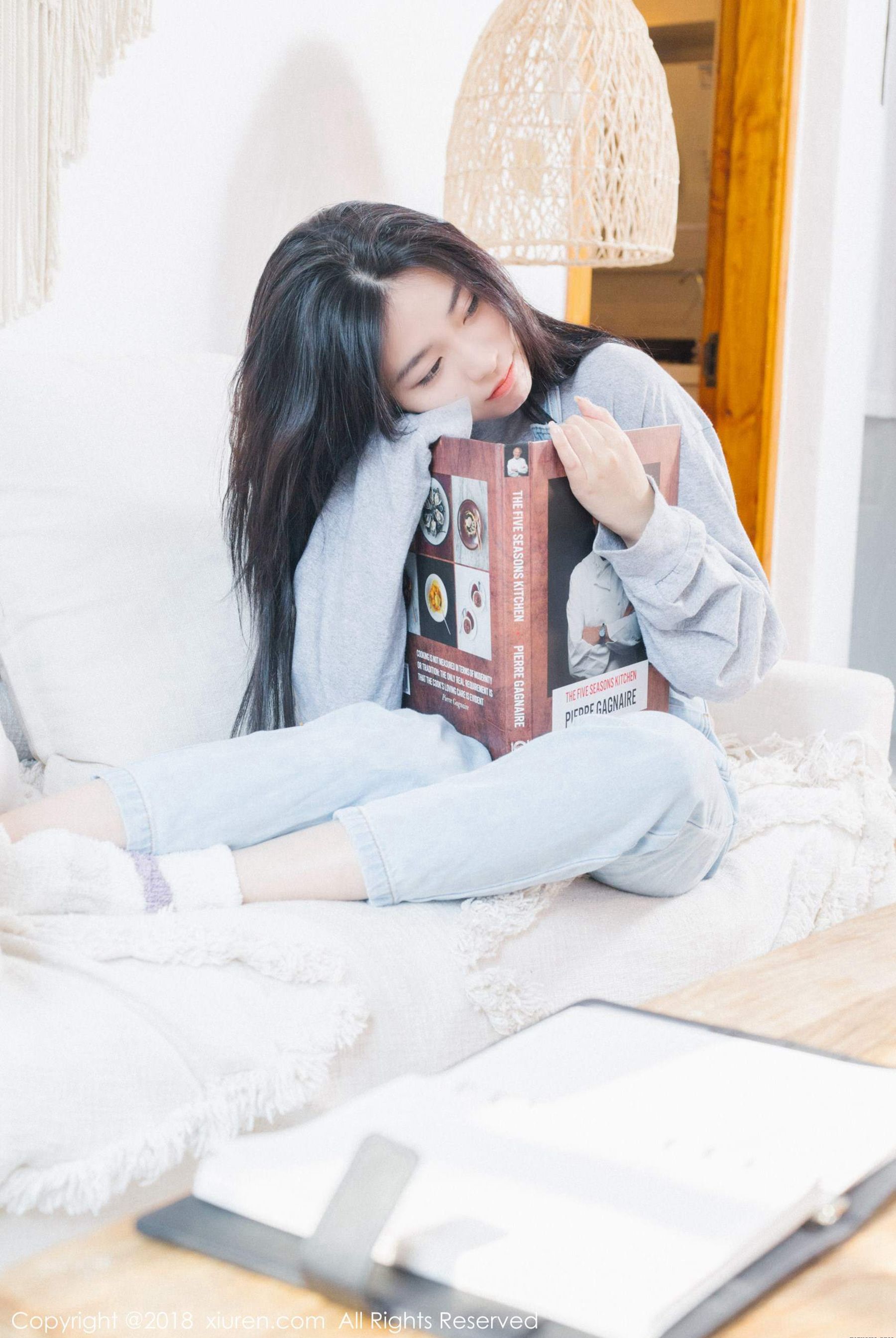 许诺Sabrina《早安女友系列》 XiuRen 秀人网 No.1024第25张