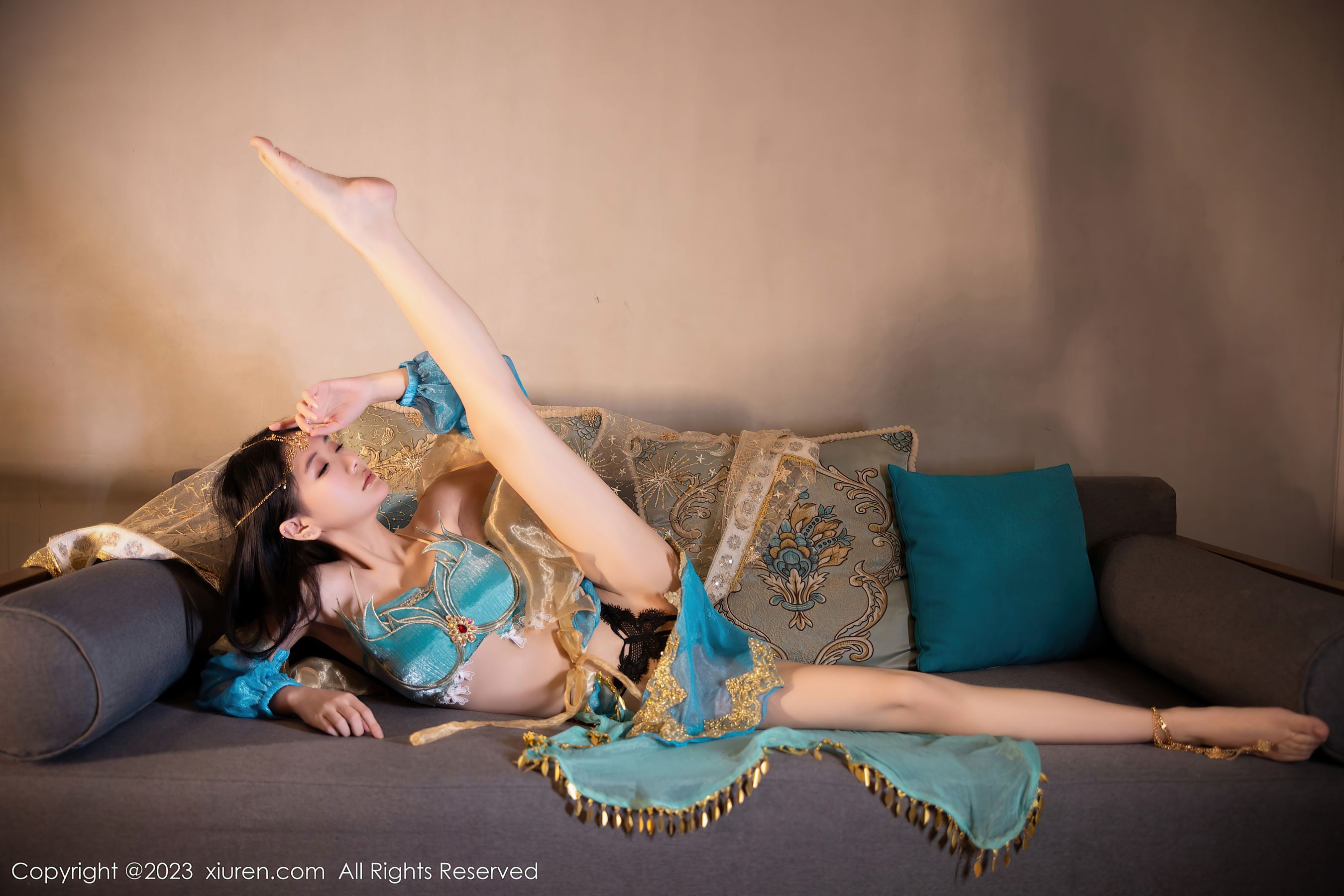 XiuRen 秀人 No.7469 幼幼 西域舞娘美腿第14张
