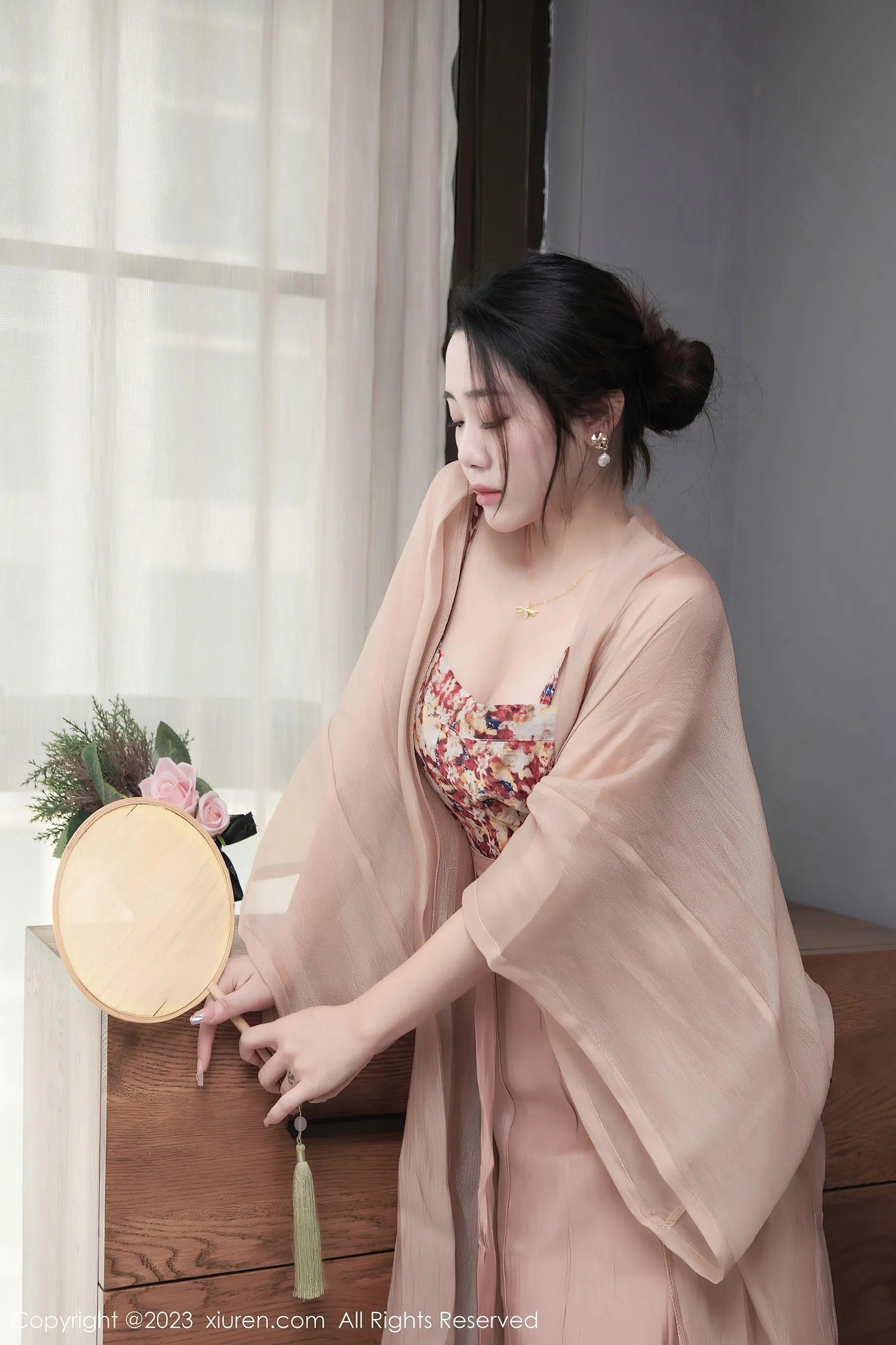 秀人网 No.6457 严利娅Yuliya 性感汉服第32张