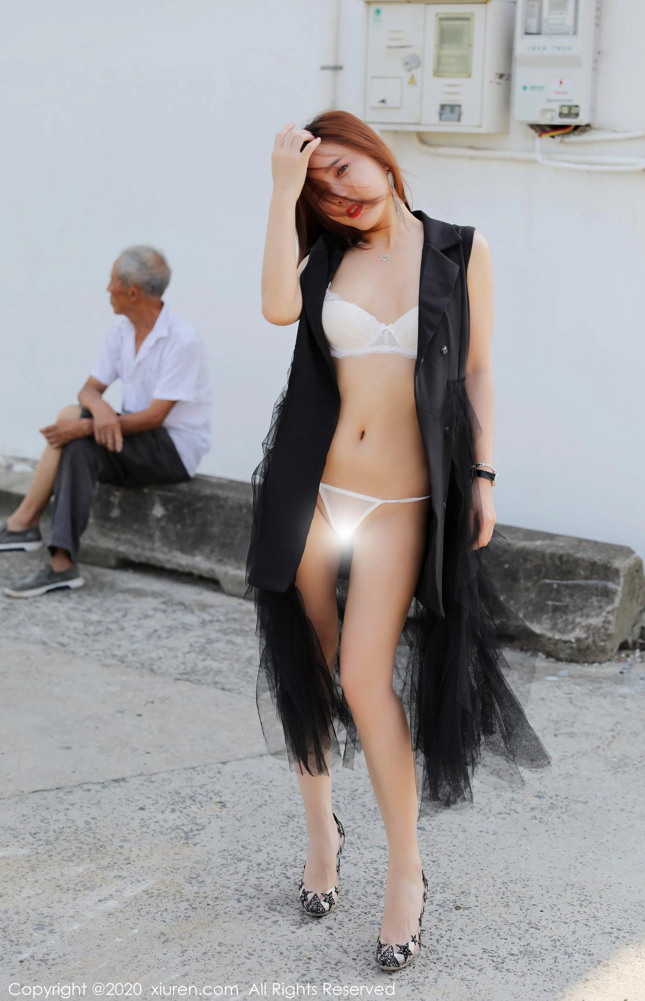 XIUREN秀人网 NO2048 艾小青第9张