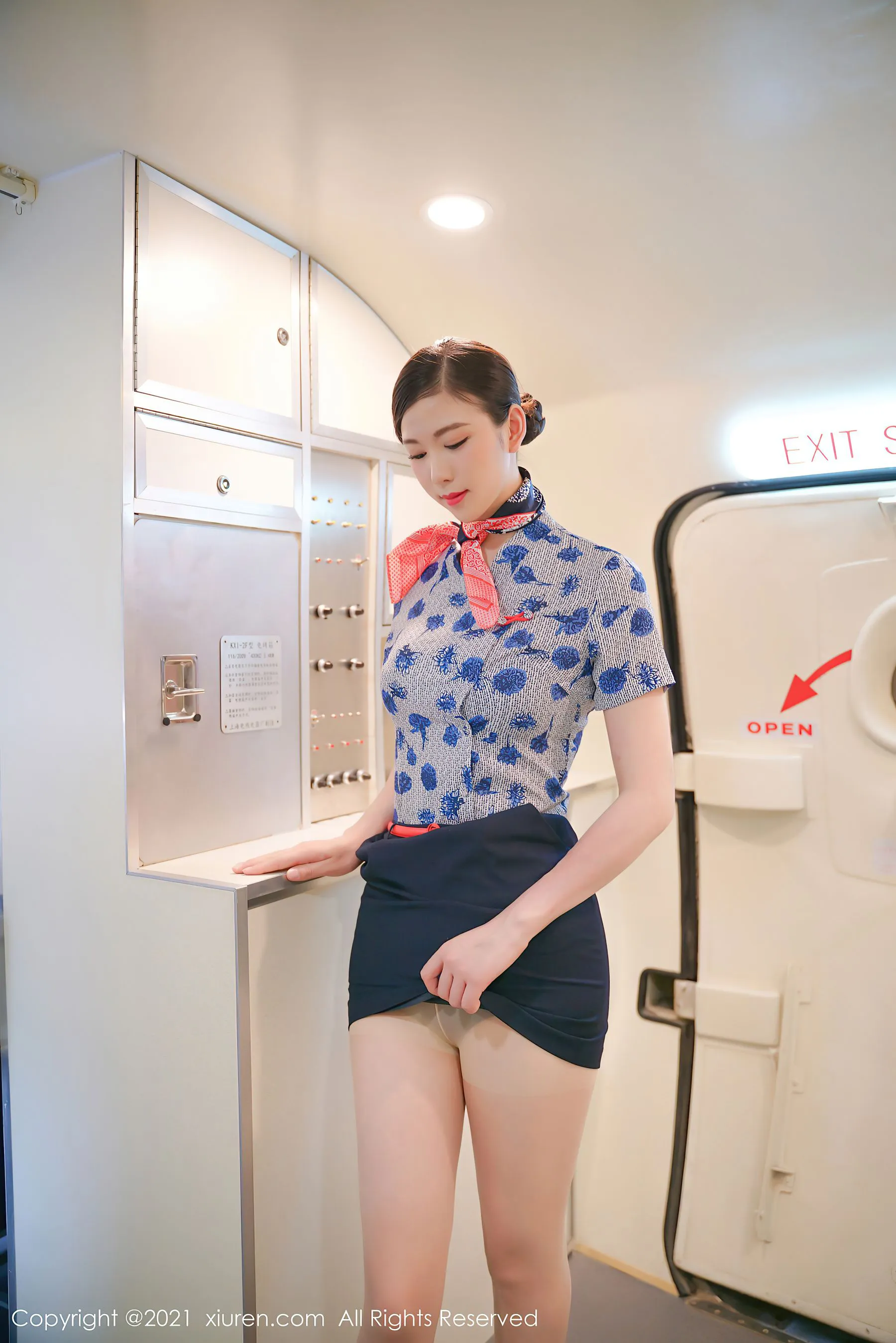 秀人 No.3947 李雅柔第1张