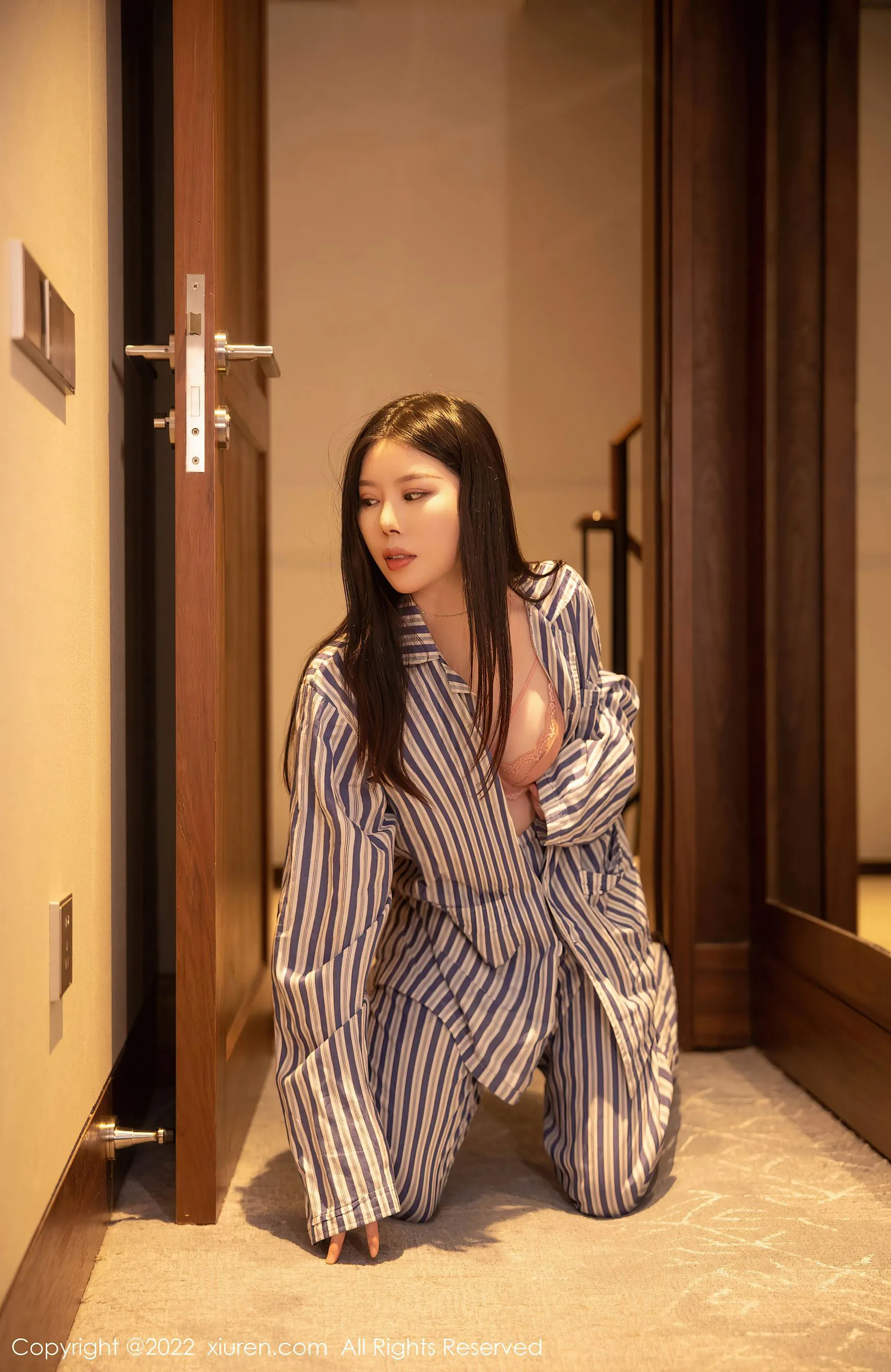  秀人网 No.5820 白茹雪第14张