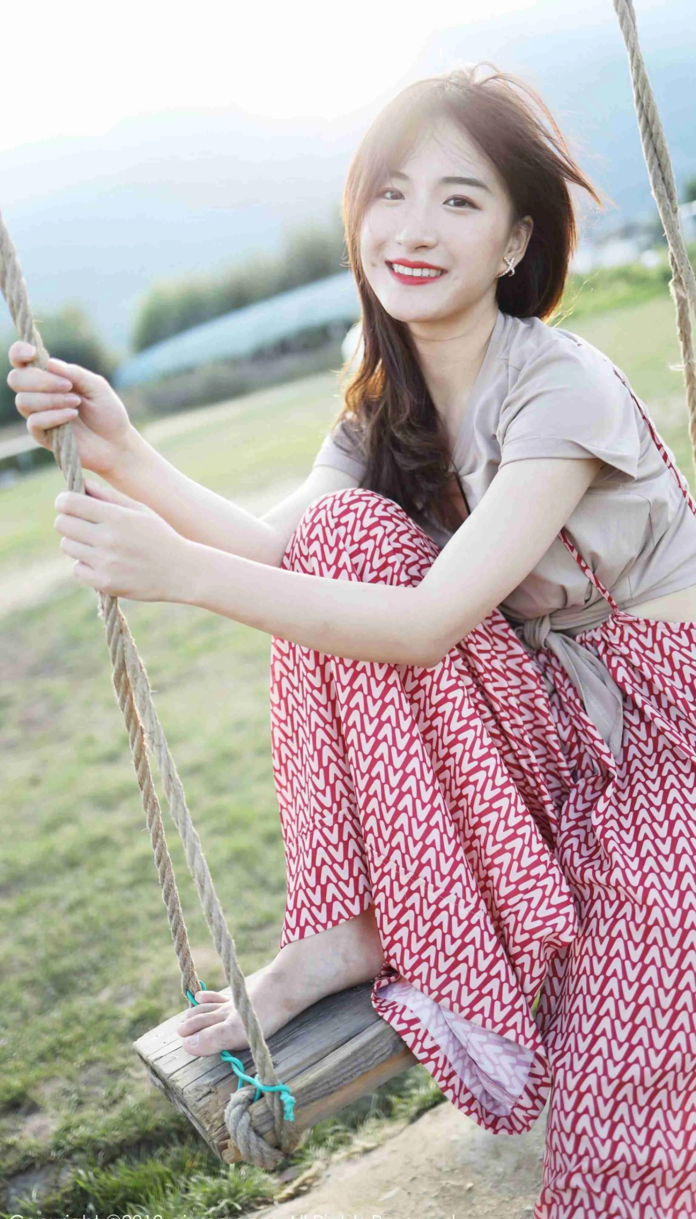 XIUREN秀人网 No.1718 艺儿拿铁第15张