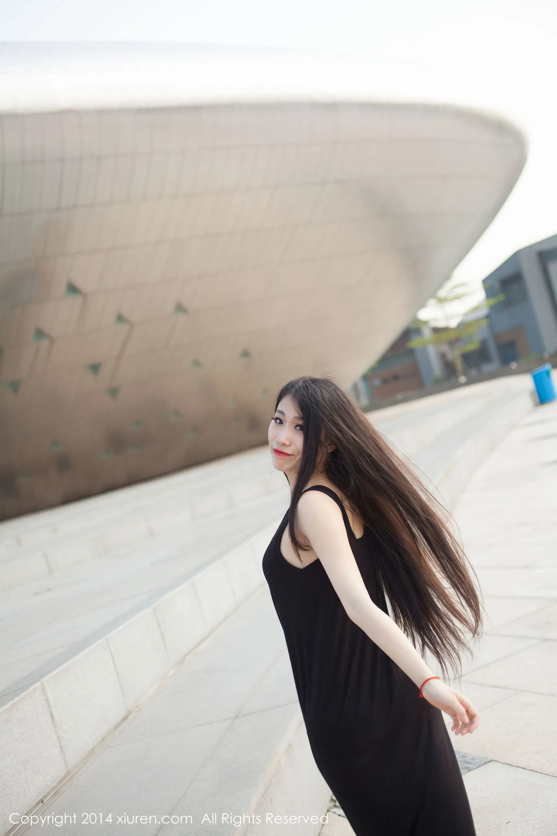 无敌美臀妹子战姝羽Zina 秀人网 No.169第2张