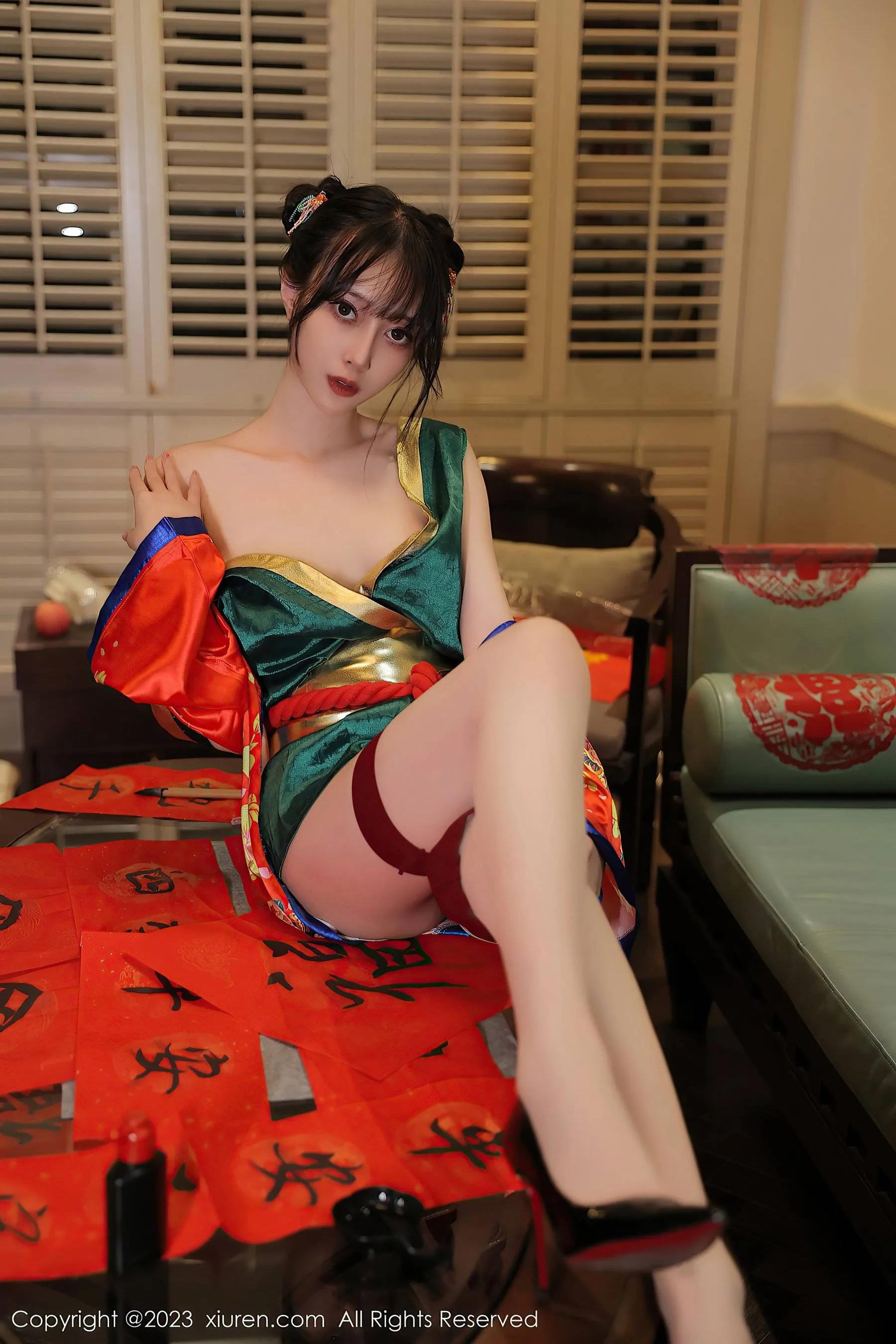 秀人网 No.6167 玥儿玥er 新春美腿第5张