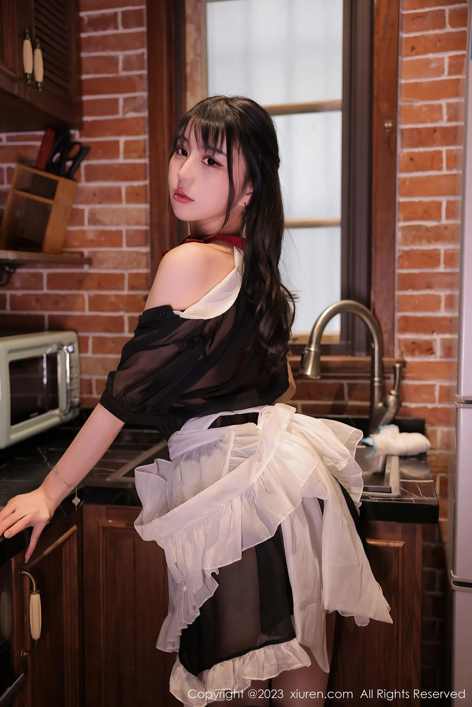 秀人网 No.6310 tina_甜仔 女仆服美臀第20张