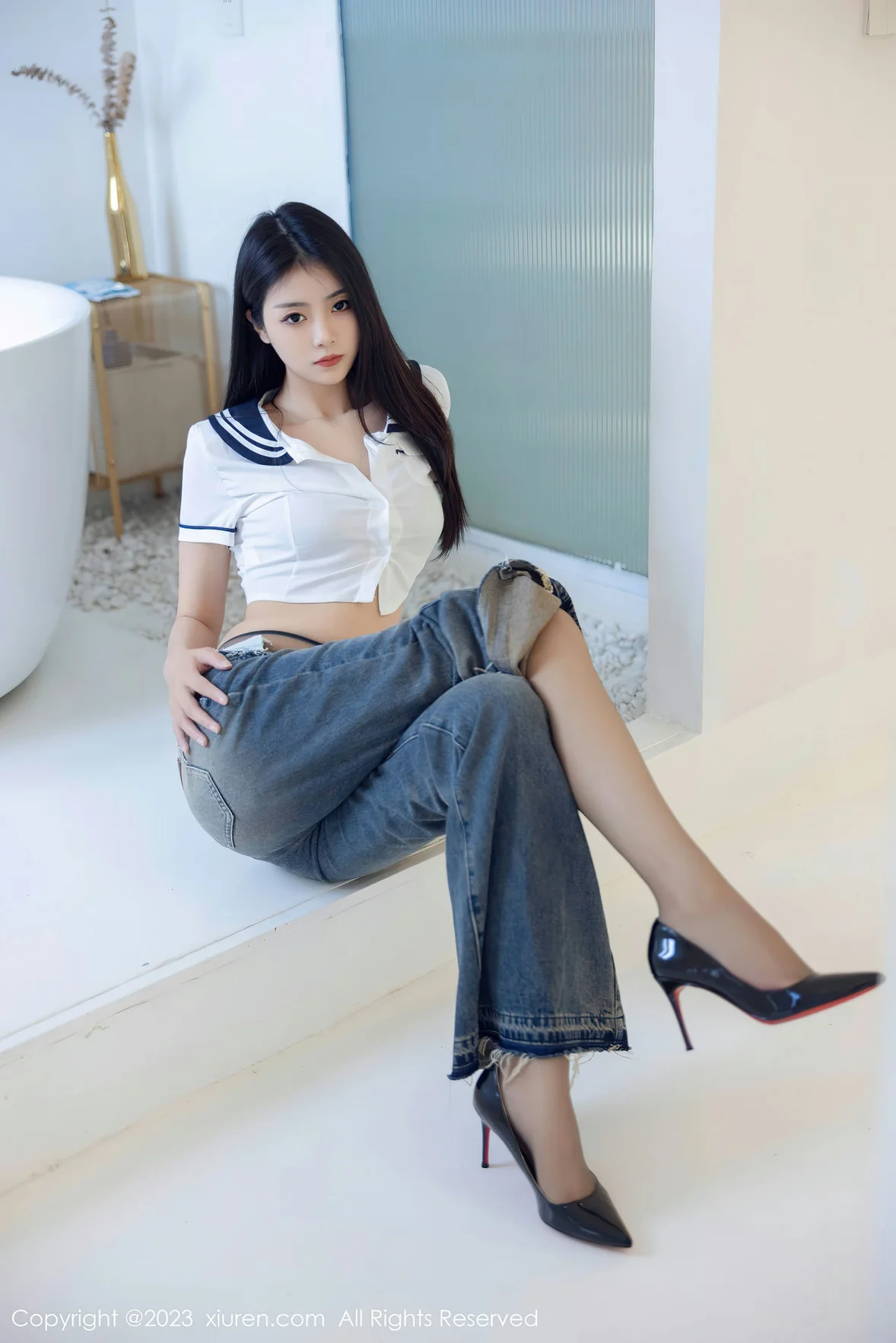  XiuRen 秀人 No.7027 可樂Vicky 魅惑黑丝性感写真 [83P]第6张