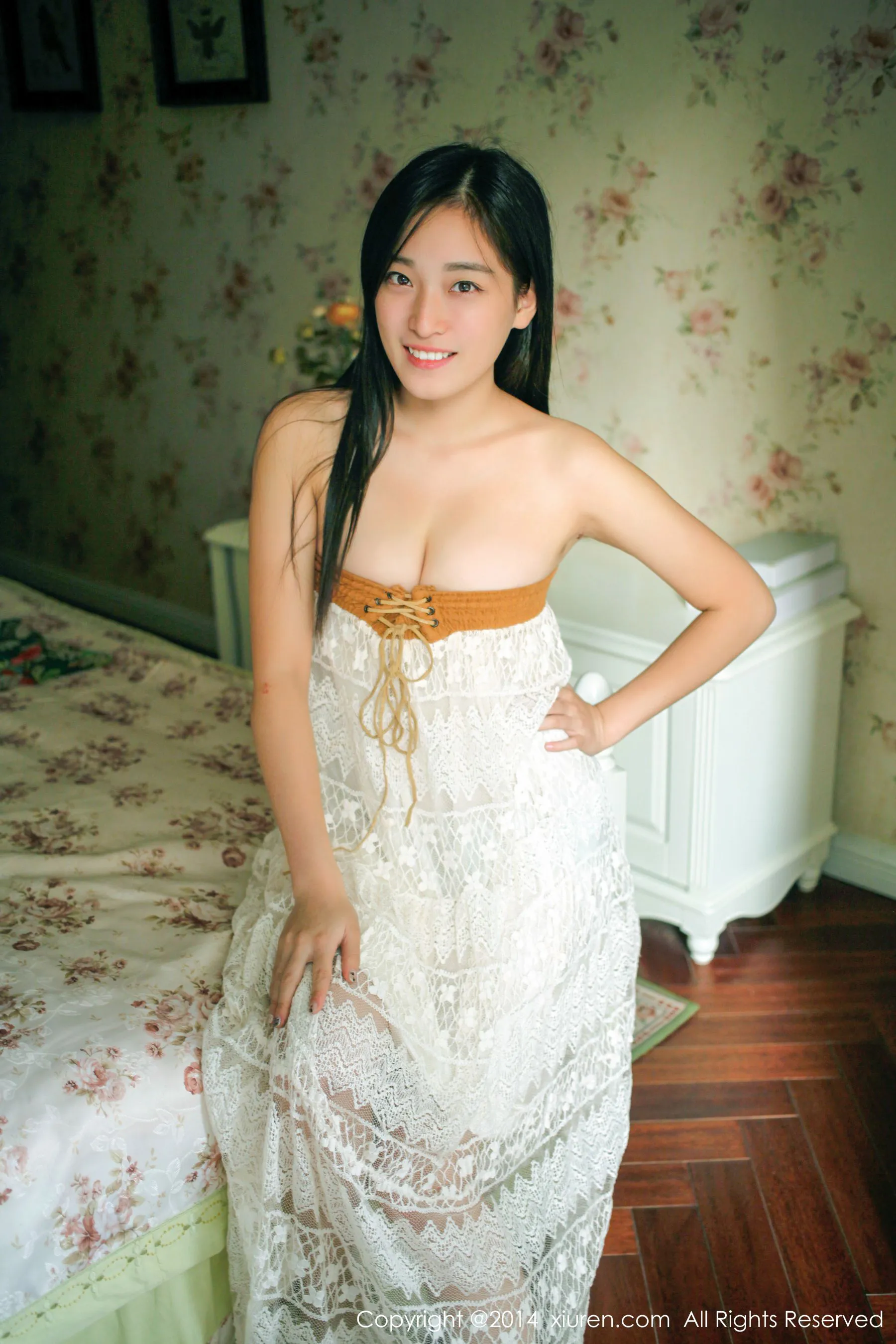  乔伊joy《拥有傲人胸围的模特》 秀人网 No.246第12张