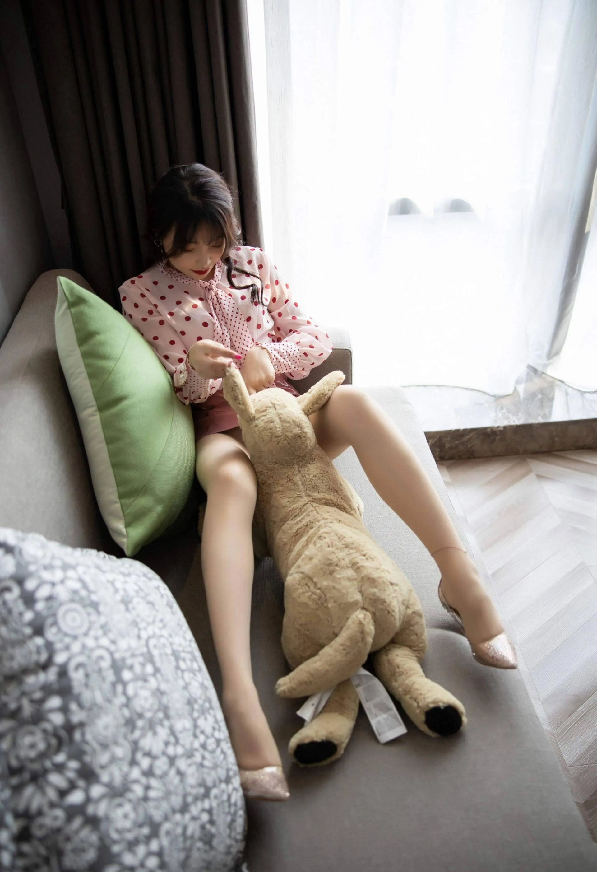 XIUREN秀人网 No.1742 芝芝Booty第12张