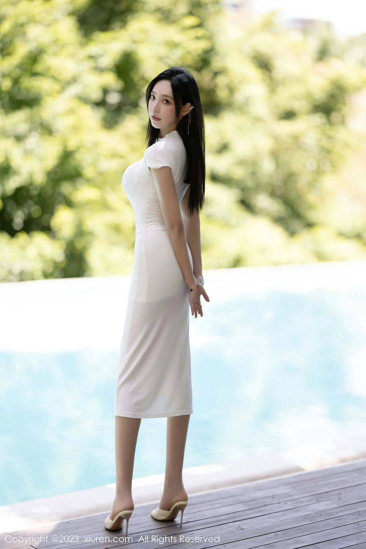  XiuRen 秀人 No.7139 郑颖姗Bev 原色丝袜丝性感写真 [84P]第3张