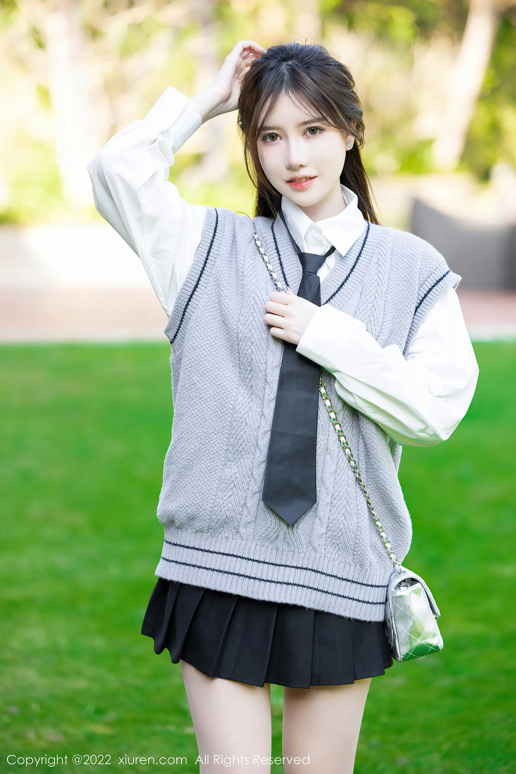  秀人网 No.4896 美桃酱 嫩模蕾丝诱惑旅拍写真第16张