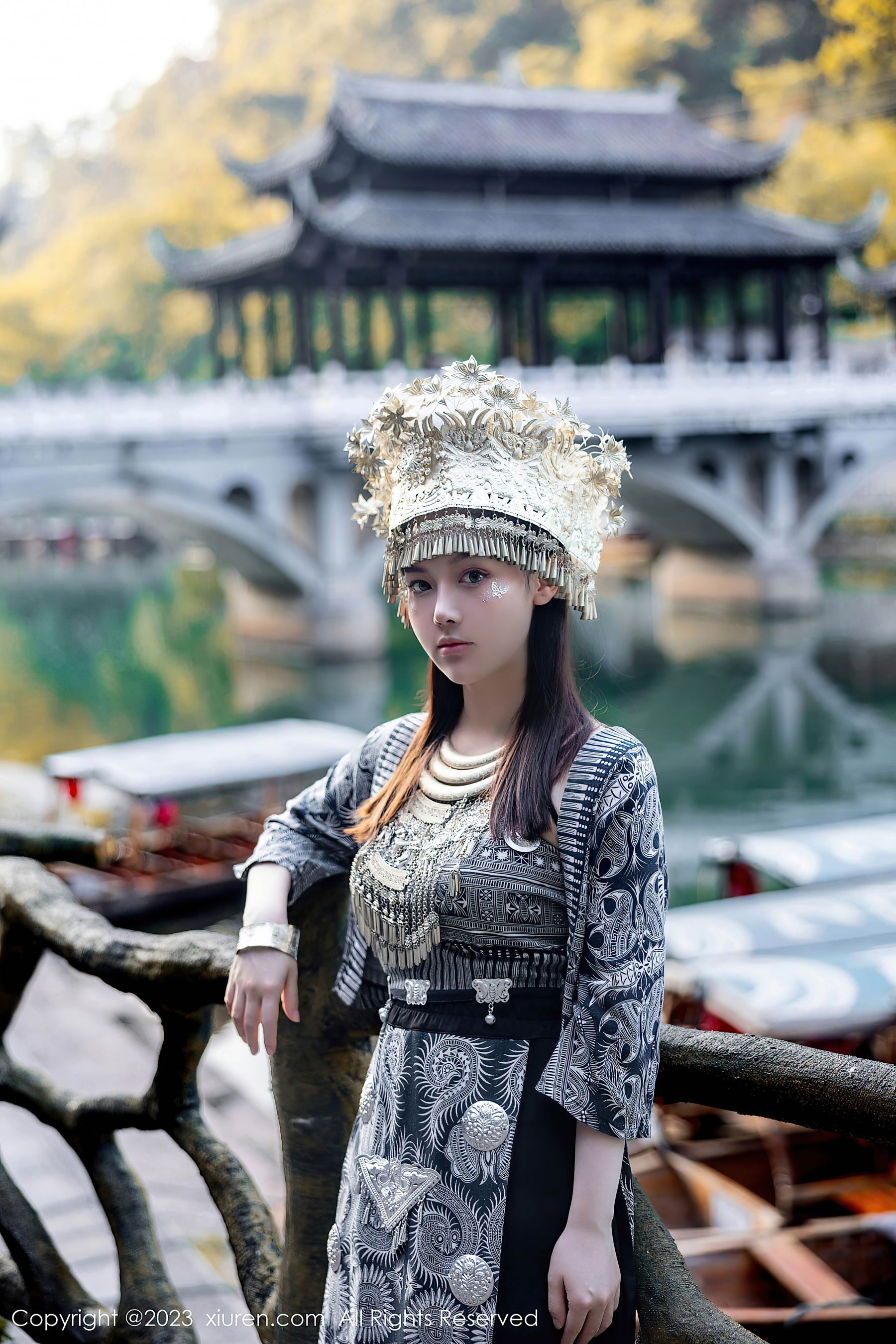 XiuRen 秀人 No.7448 豆瓣酱 苗族服饰第23张