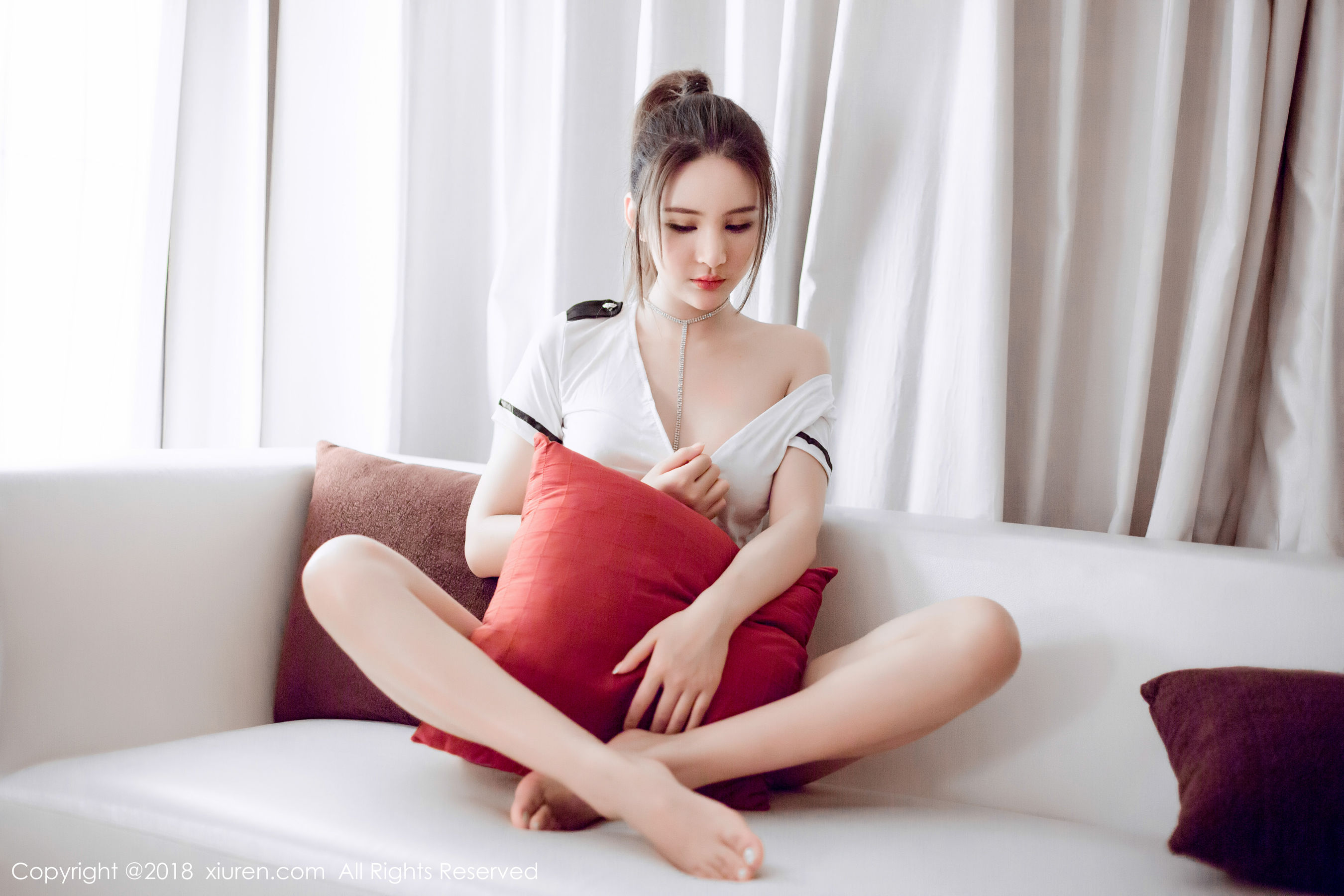 XiuRen 秀人网 No.1082 SOLO-尹菲第9张