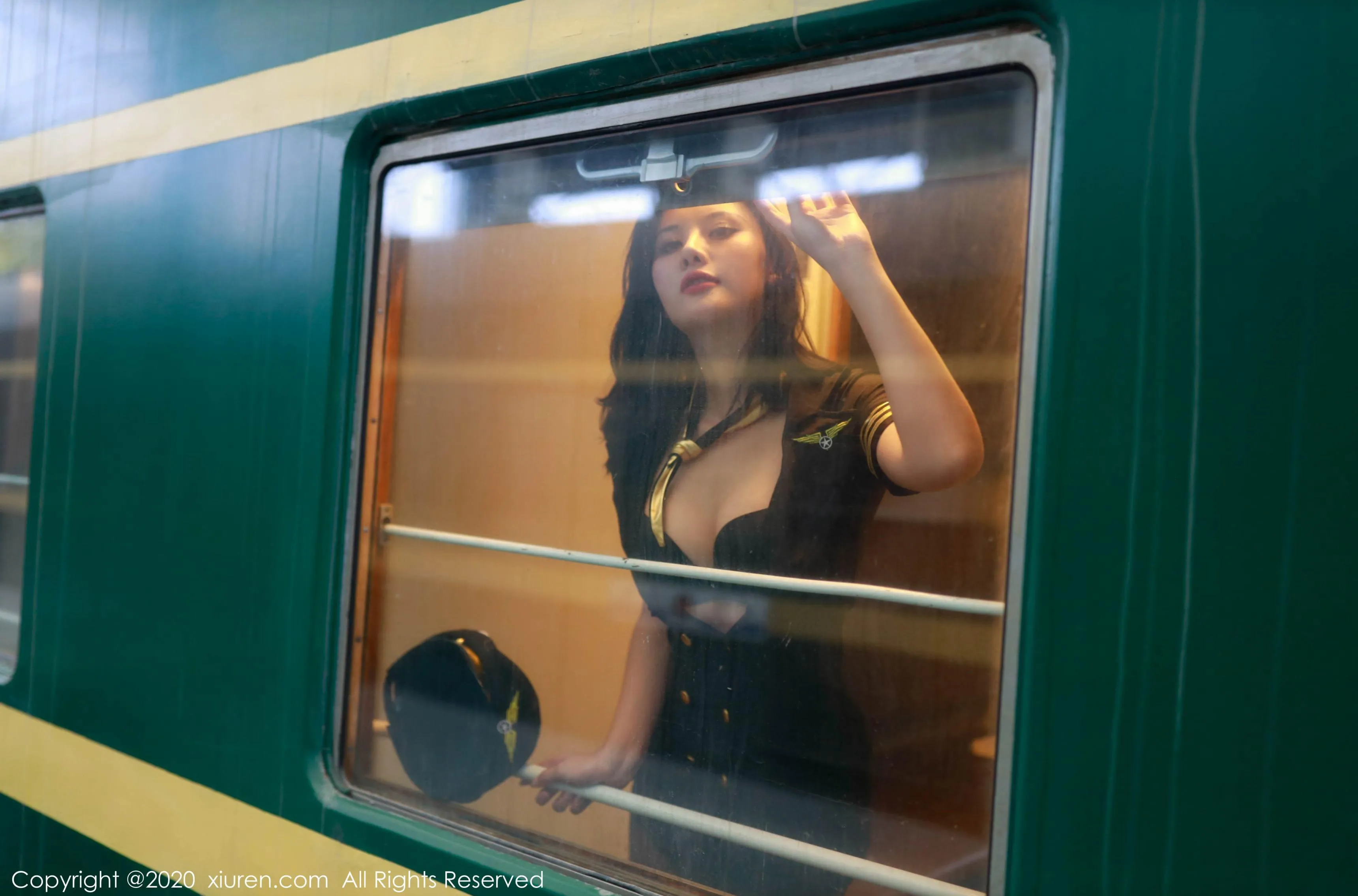 XIUREN秀人网 N0.2036 就是阿朱啊第2张