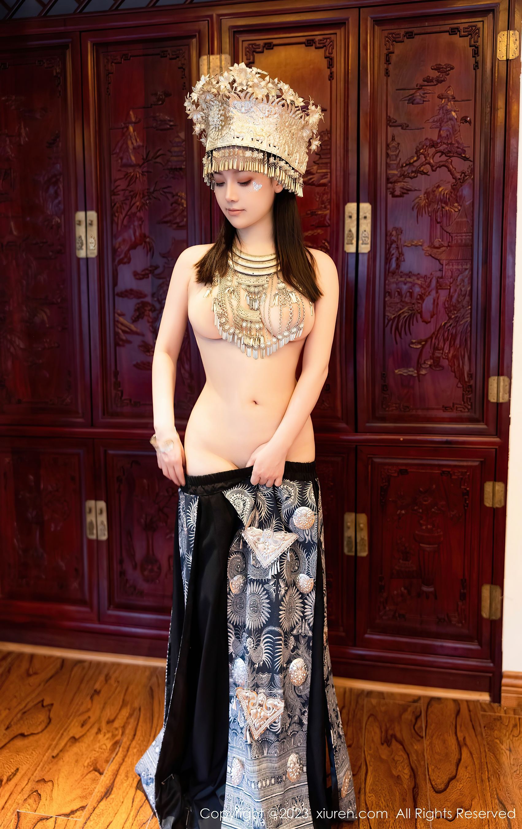 XiuRen 秀人 No.7448 豆瓣酱 苗族服饰第10张