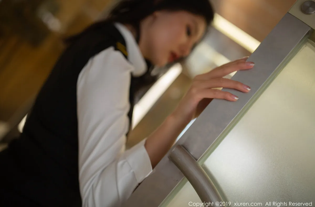 XIUREN秀人网 N0.1870 就是阿朱啊第3张