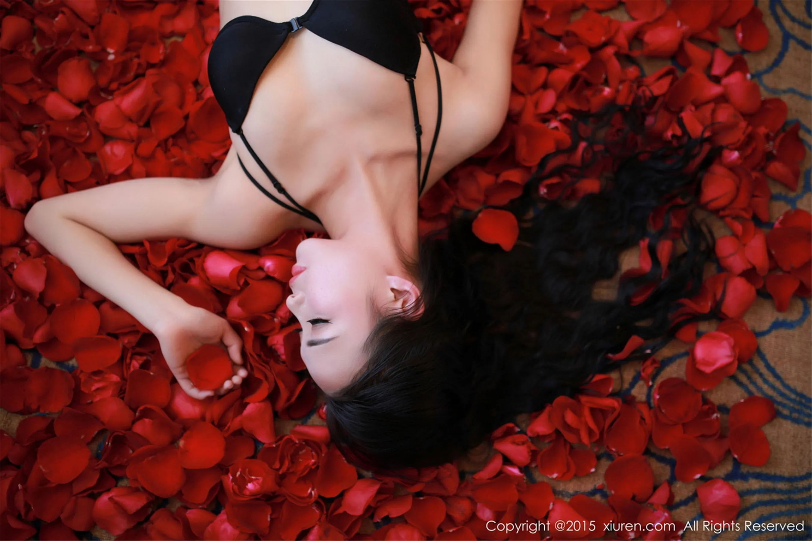 CyberJelly霜爷《性感内衣私房系列》 秀人网 No.276第3张