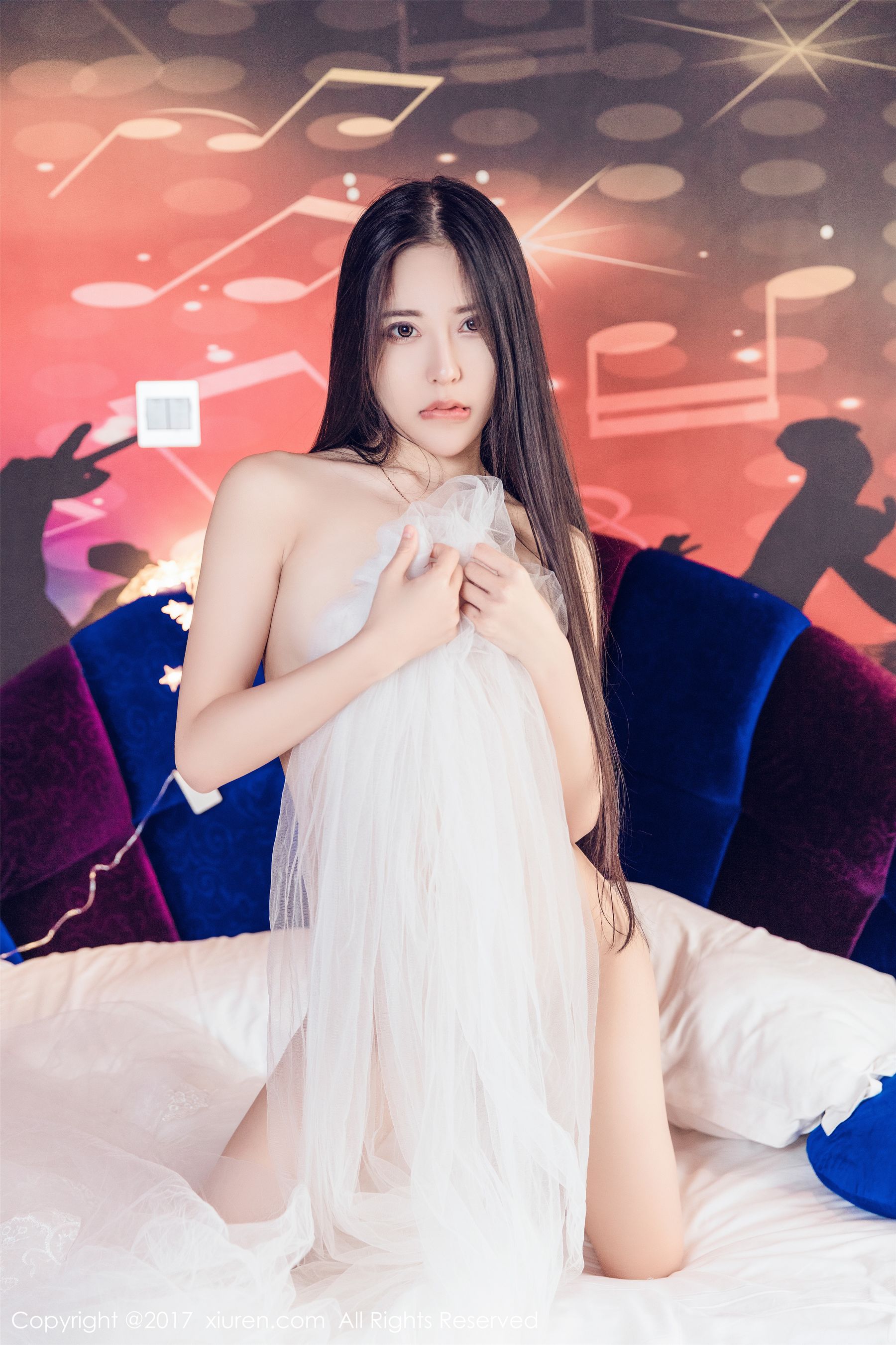 Suki_baby《唯美性感又不失惹火的妹子》 XiuRen 秀人网 NO.818第15张