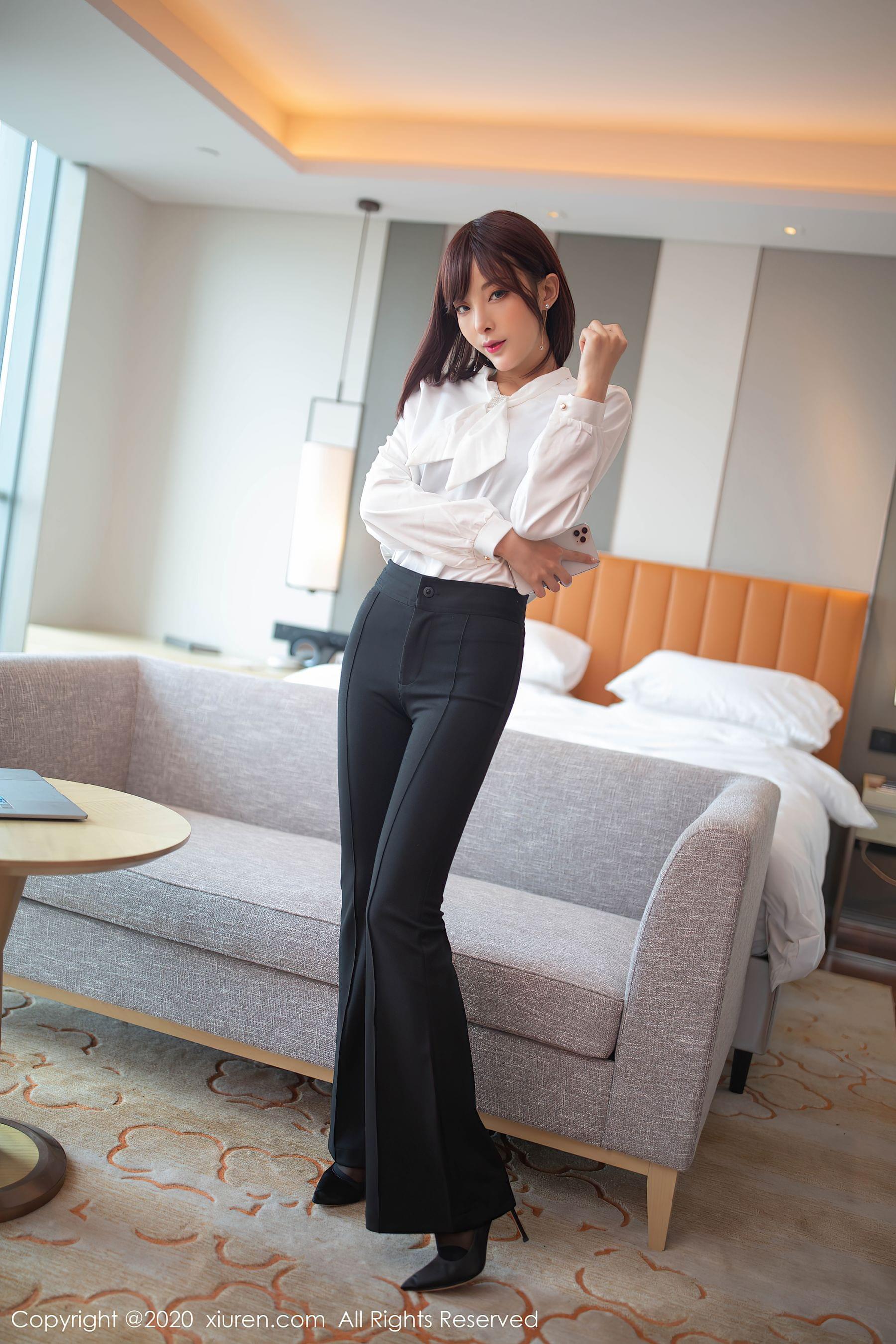 秀人 No.2534 陈小喵第3张