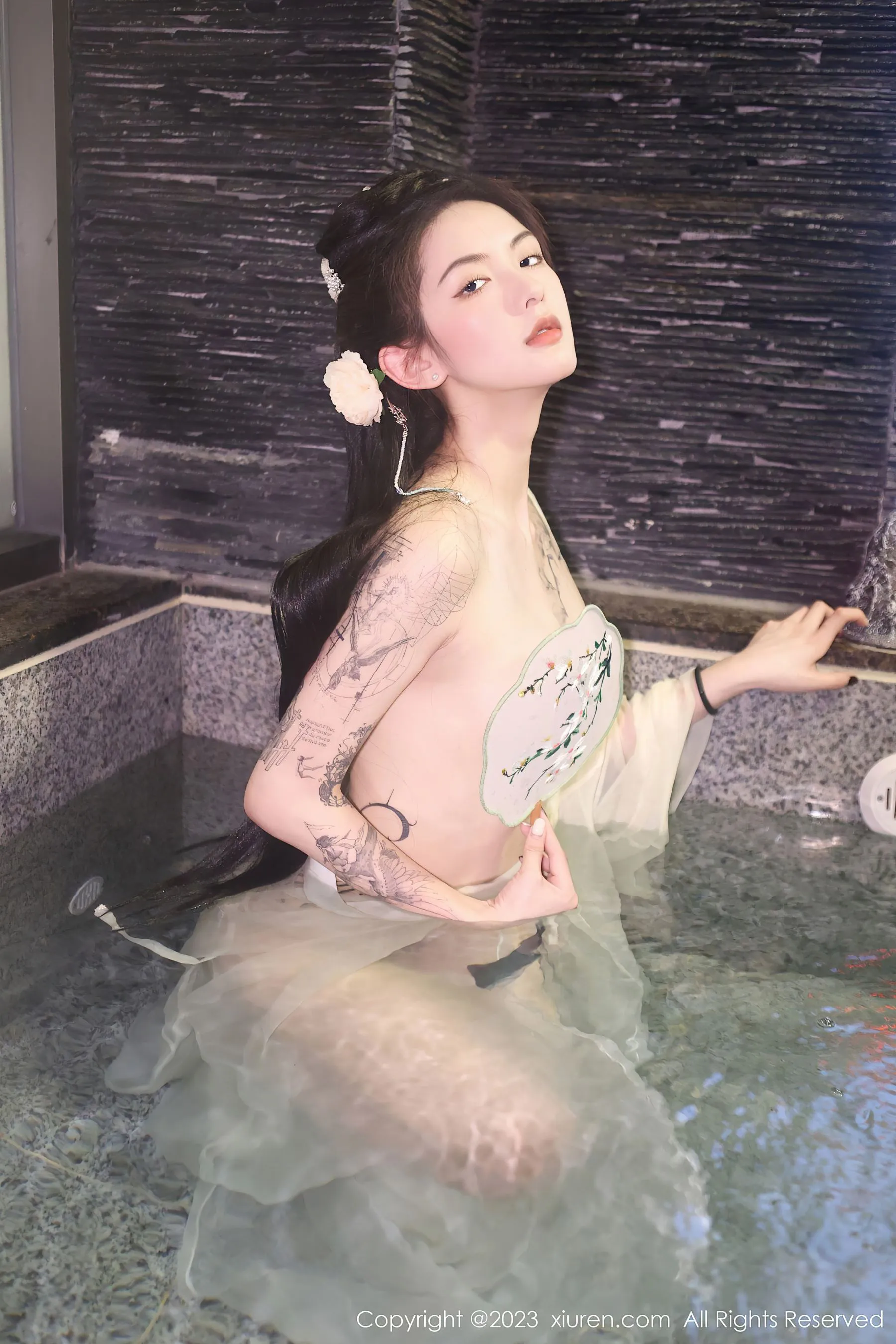  秀人网 No.6430 乔一一 古装美腿第7张