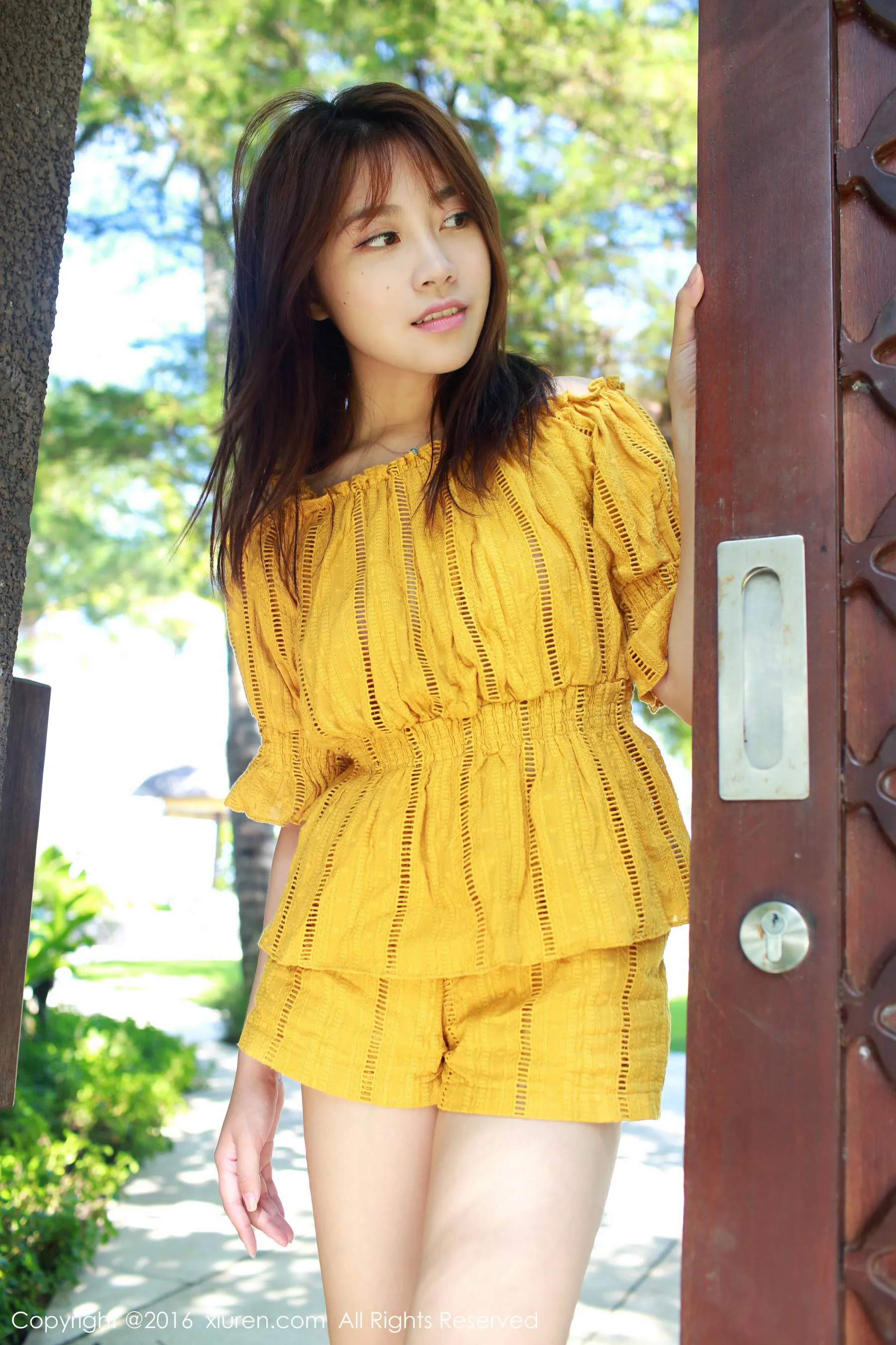 许诺Sabrina《巴厘岛旅拍》小清新系列 秀人网 No.542第2张