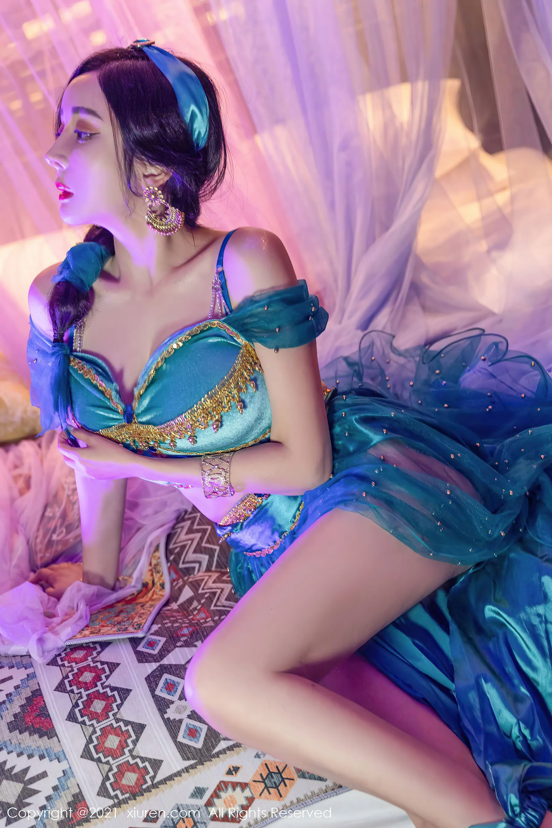  秀人 No.4243 允爾第4张