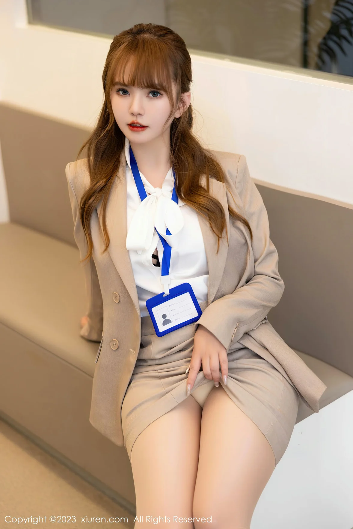  XiuRen 秀人 No.7073 张思允Nice Ol职业装性感写真 [90P]第3张