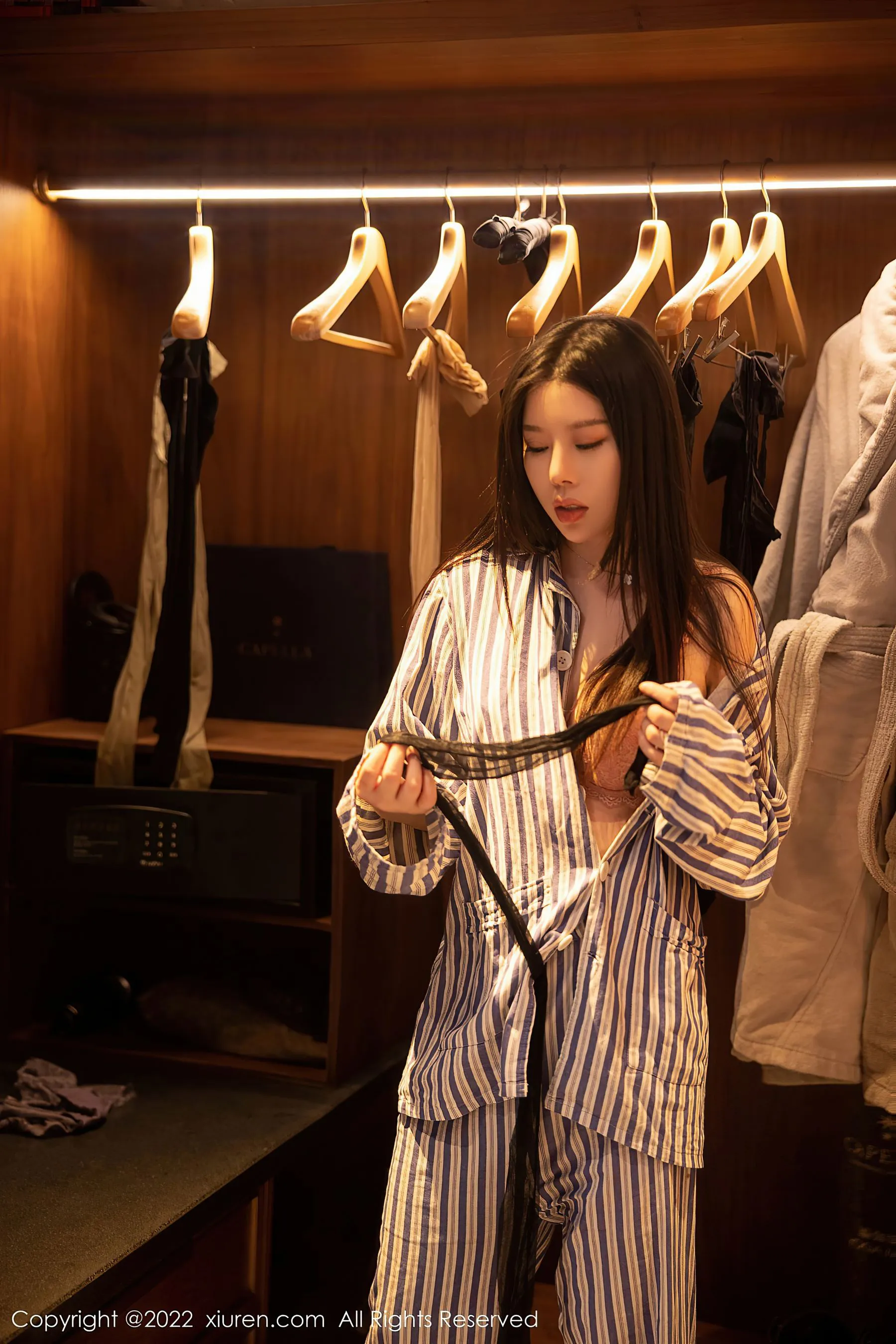  秀人网 No.5820 白茹雪第16张