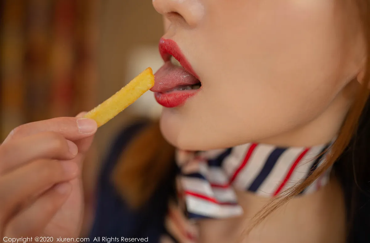 XIUREN秀人网 N0.1945 陆萱萱第2张